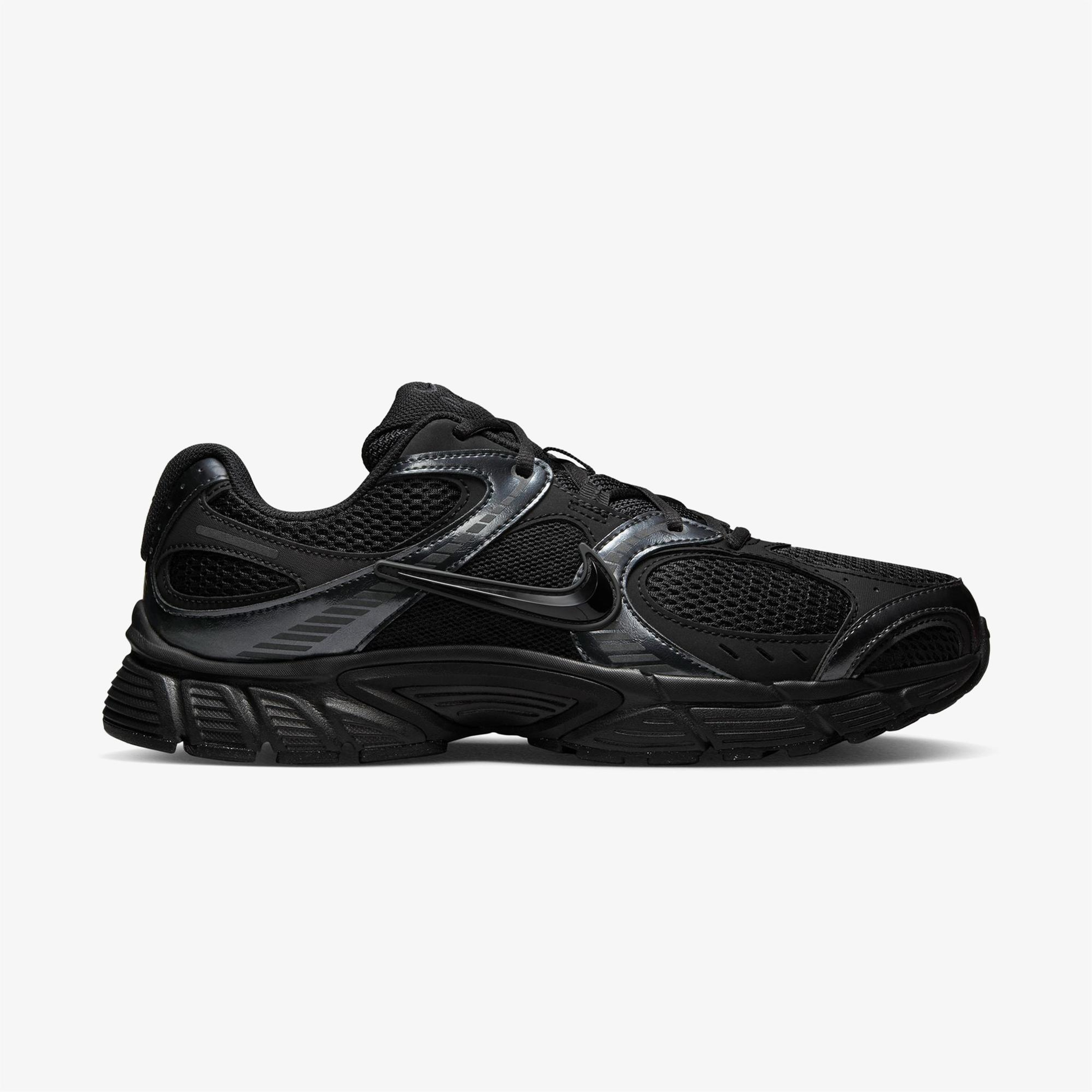 Nike V5 RNR Erkek Siyah Spor Ayakkabı