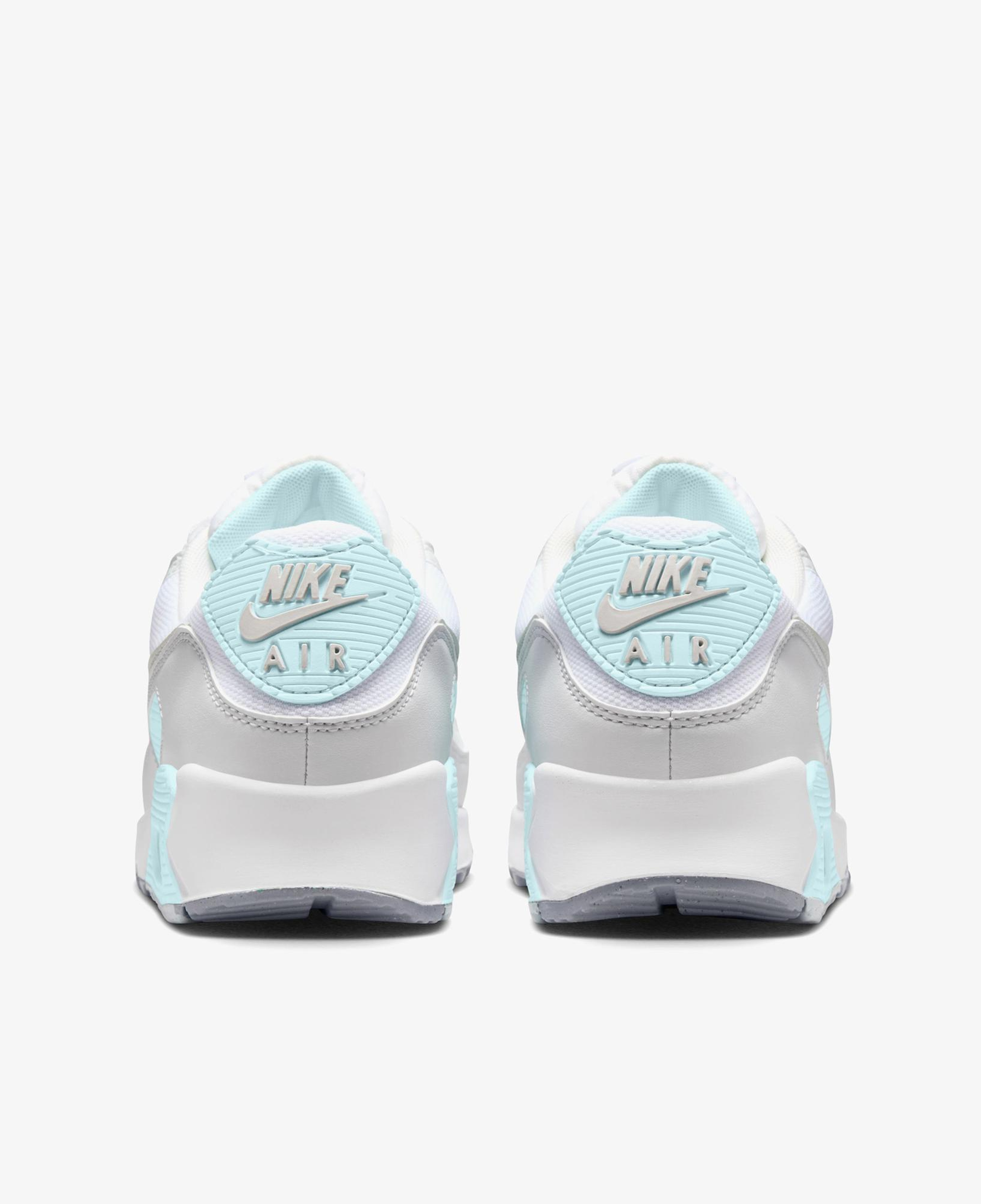 Nike Air Max 90 Kadın Beyaz Spor Ayakkabı