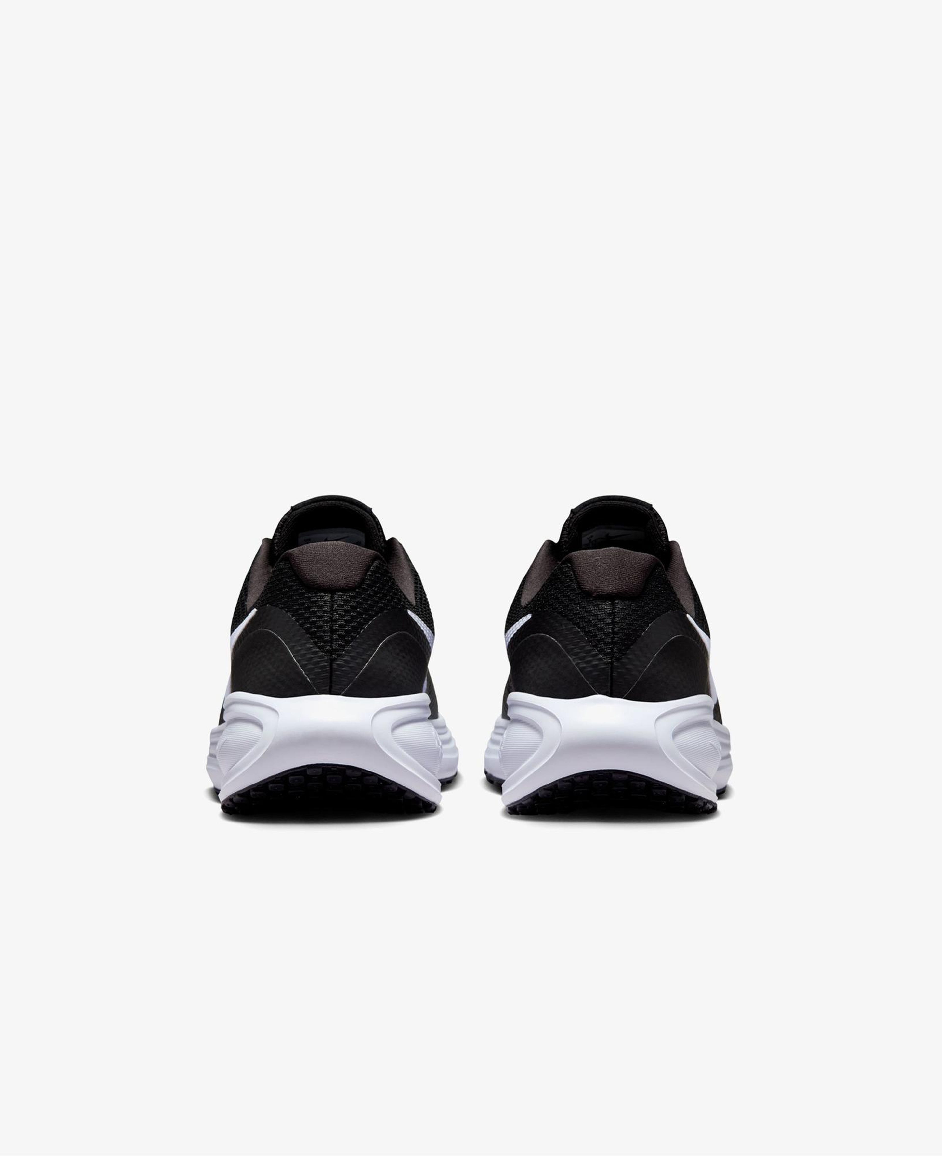 Nike Revolution 8 Kadın Siyah Koşu Ayakkabısı