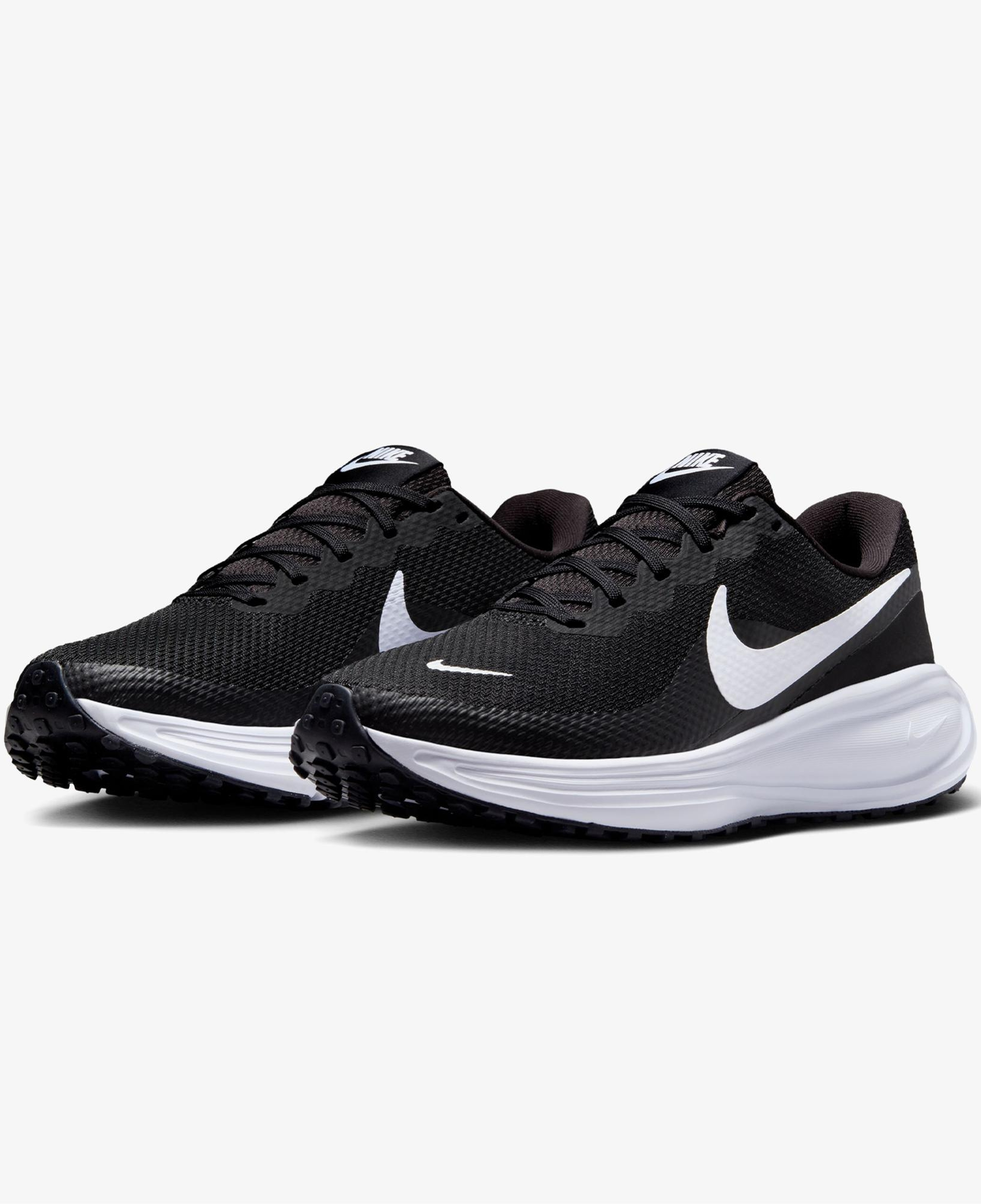Nike Revolution 8 Kadın Siyah Koşu Ayakkabısı