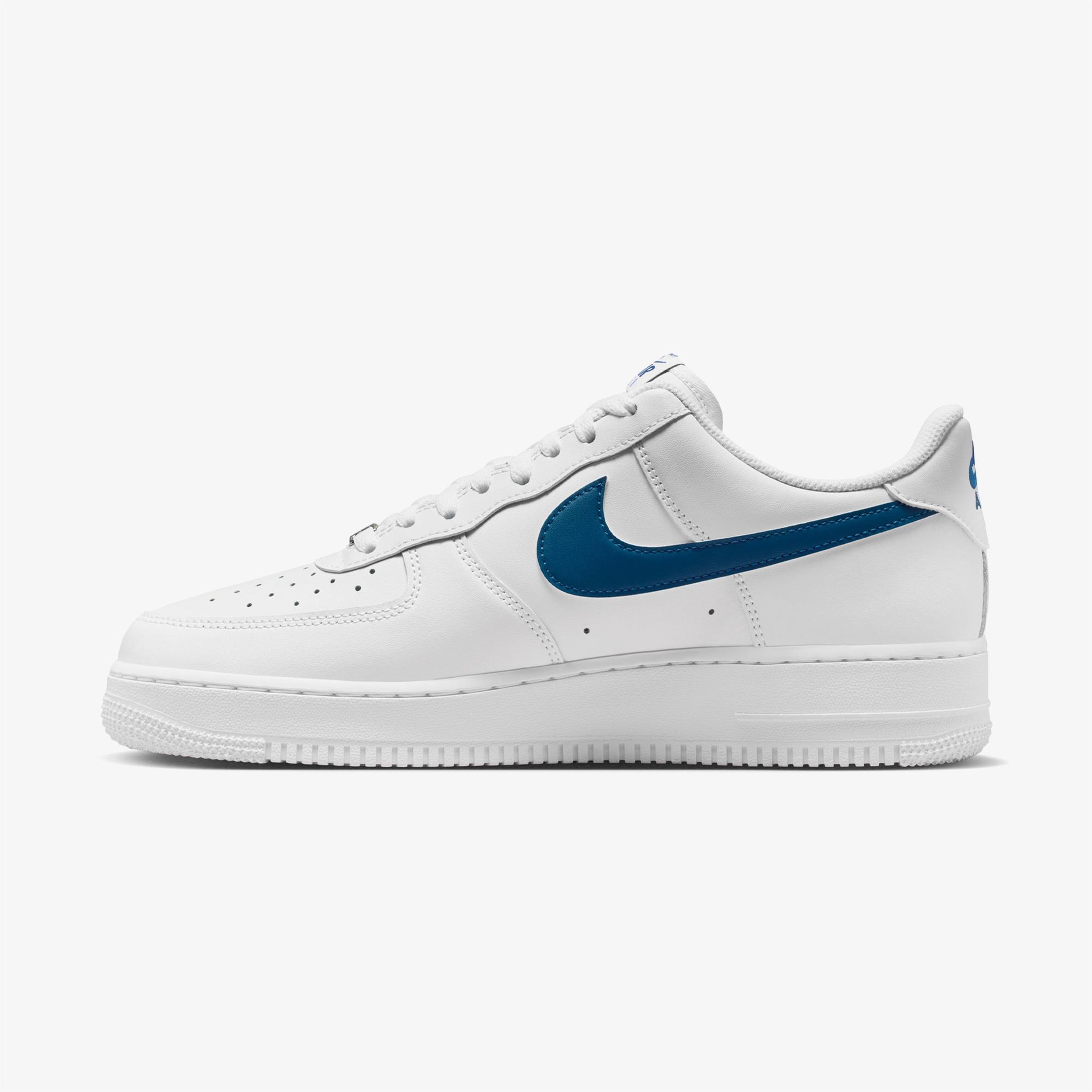 Nike Air Force 1 '07 Erkek Beyaz Spor Ayakkabı