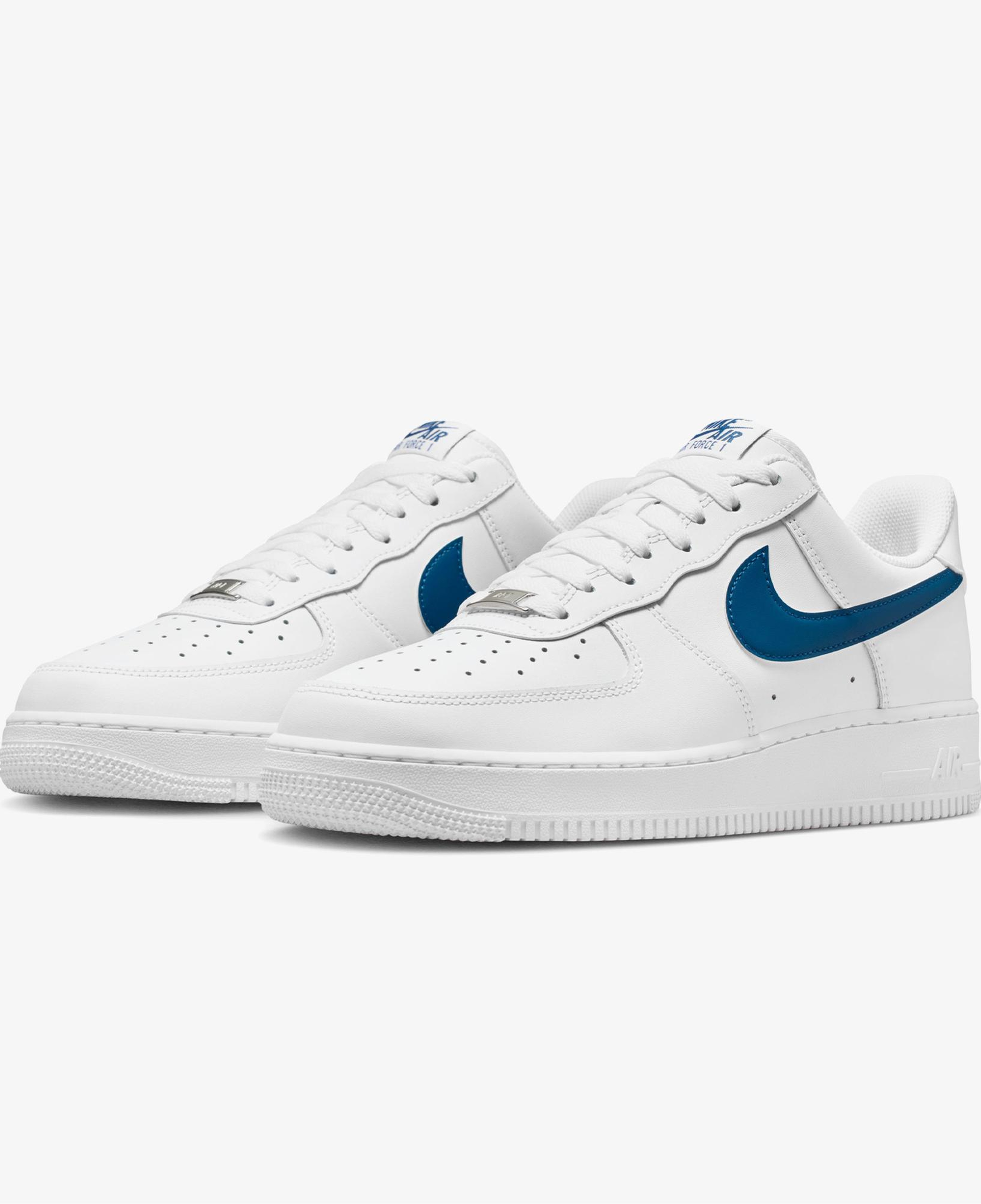Nike Air Force 1 '07 Erkek Beyaz Spor Ayakkabı