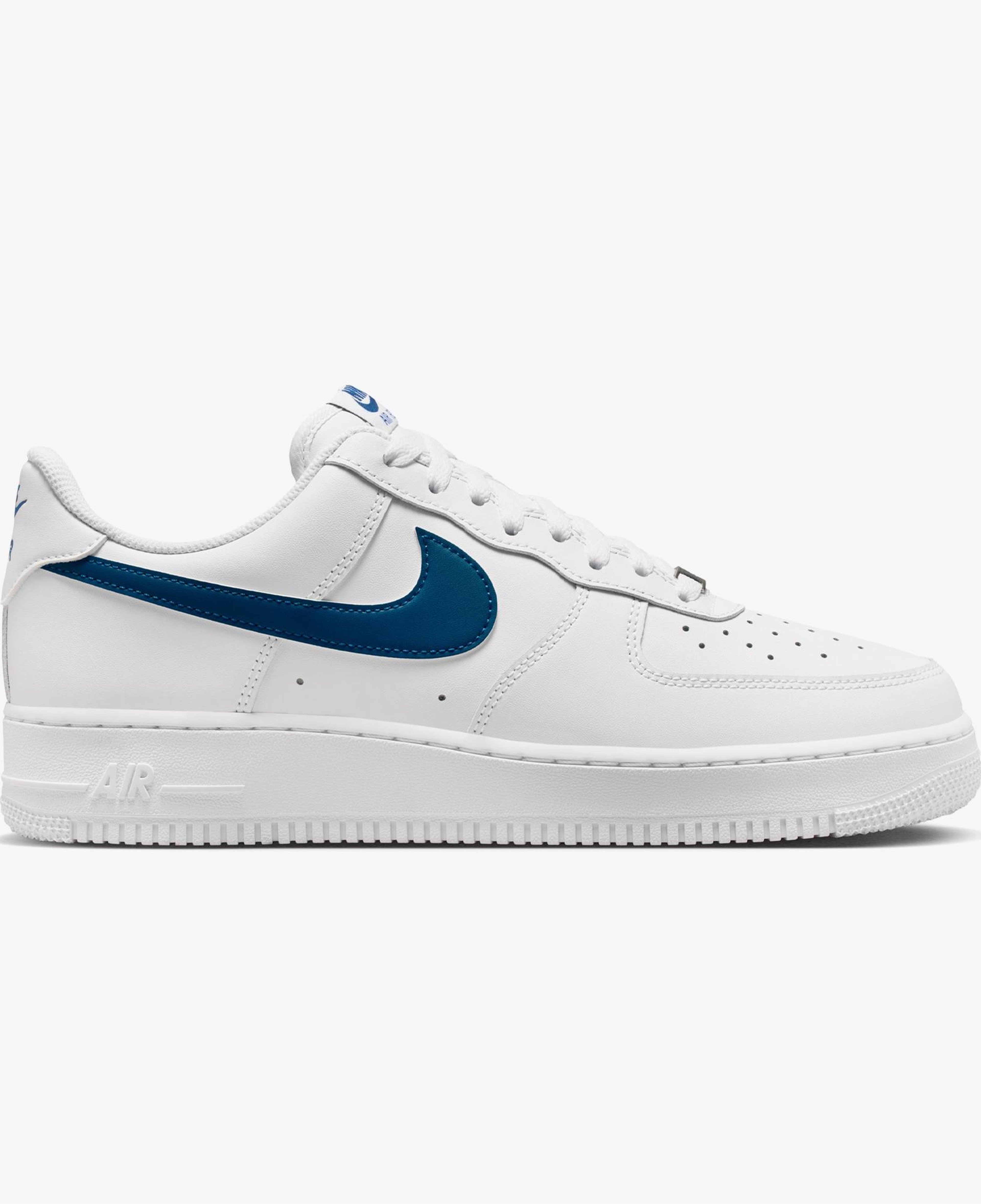 Nike Air Force 1 '07 Erkek Beyaz Spor Ayakkabı