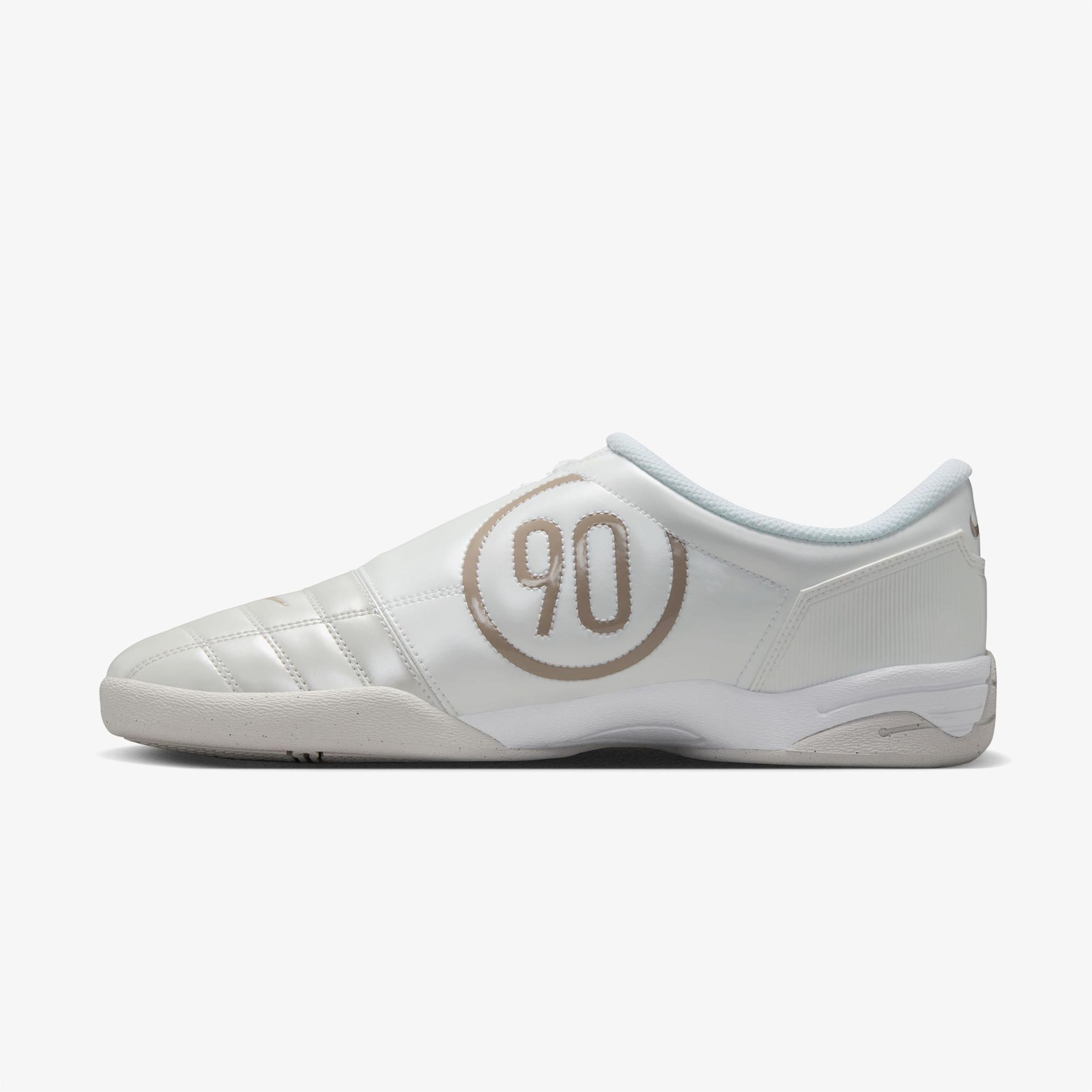 Nike Total 90 Erkek Beyaz Spor Ayakkabı
