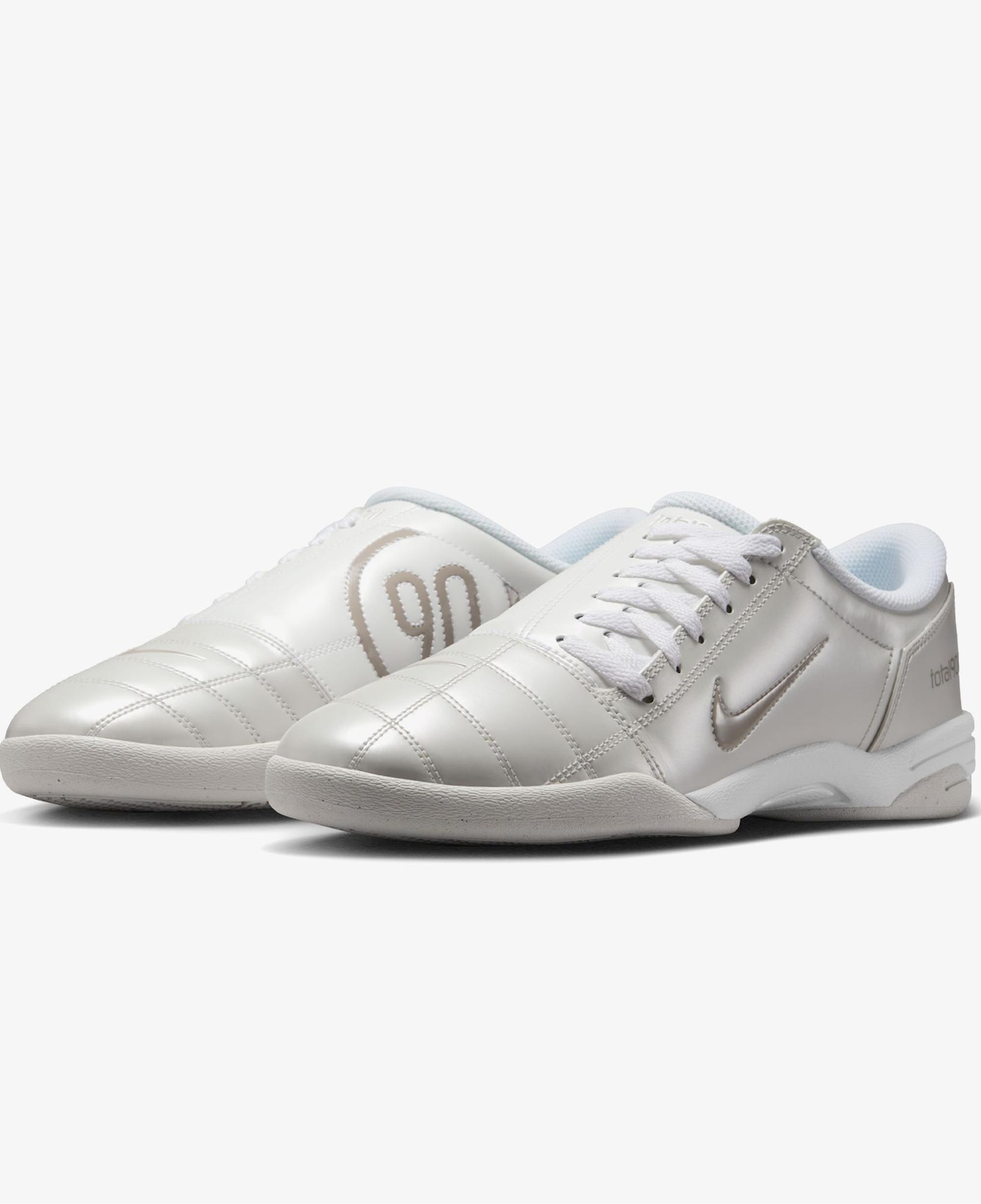 Nike Total 90 Erkek Beyaz Spor Ayakkabı