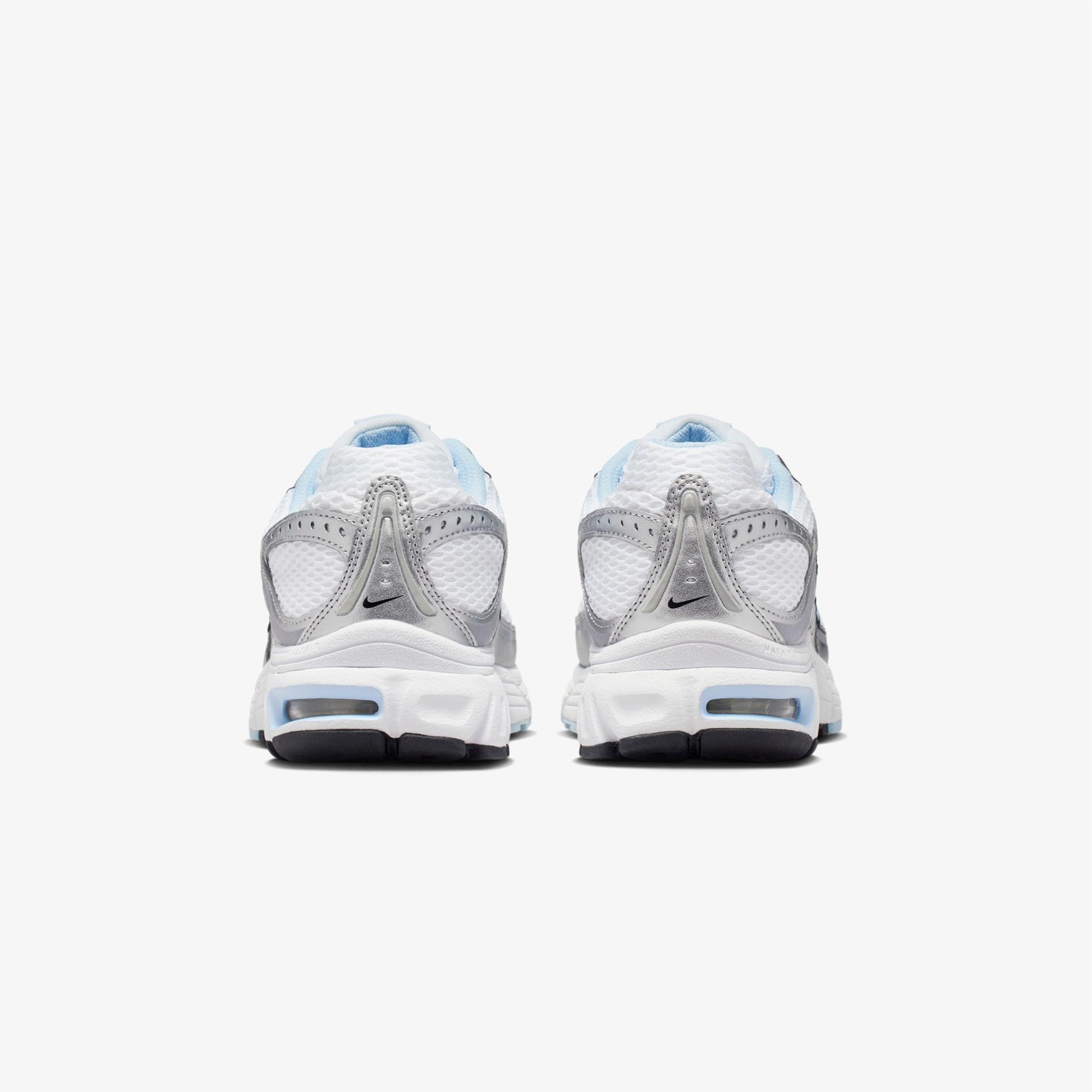 Nike Air Max Moto 2K Kadın Beyaz Spor Ayakkabı