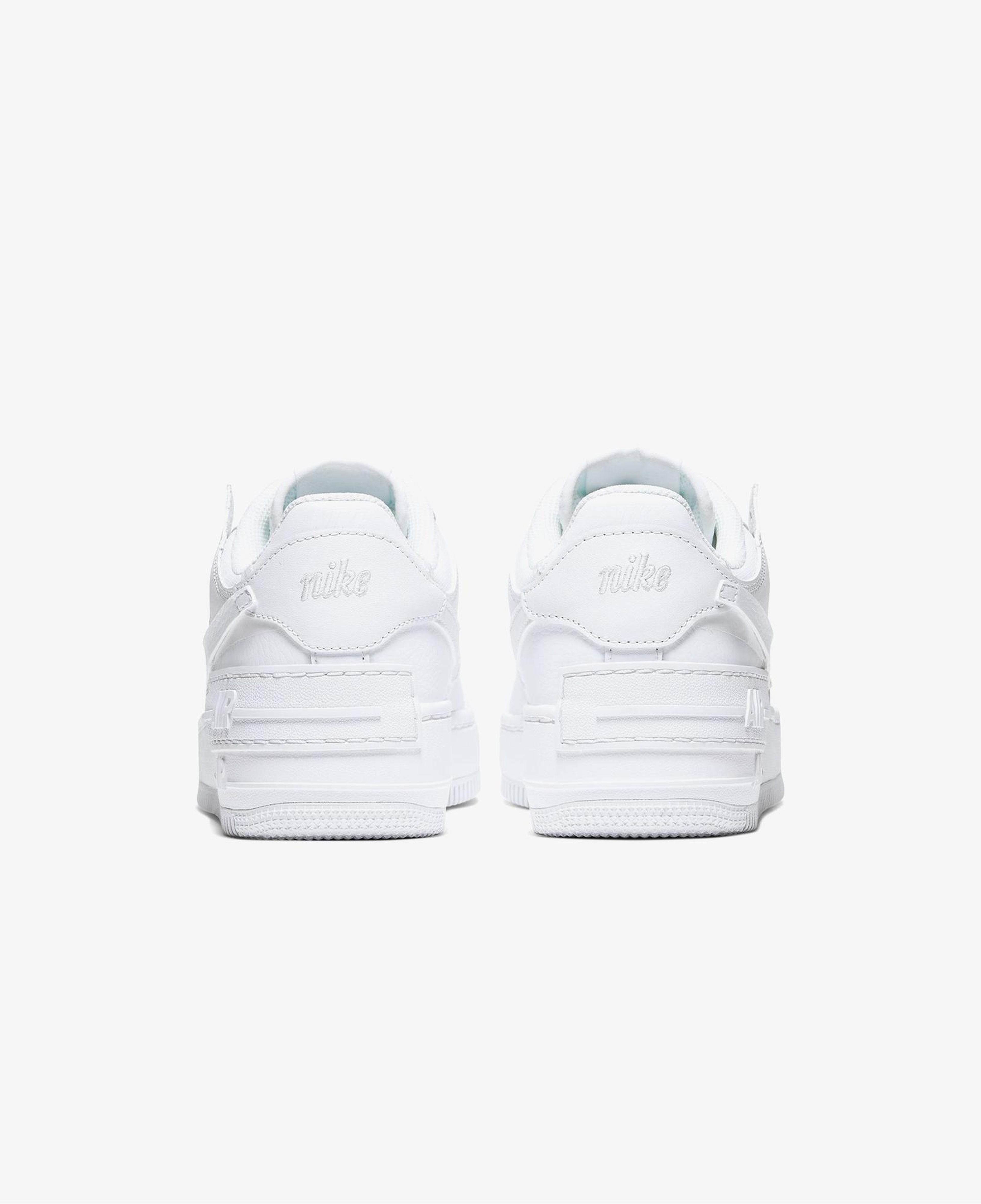 Nike Air Force 1 Shadow Kadın Beyaz Spor Ayakkabı