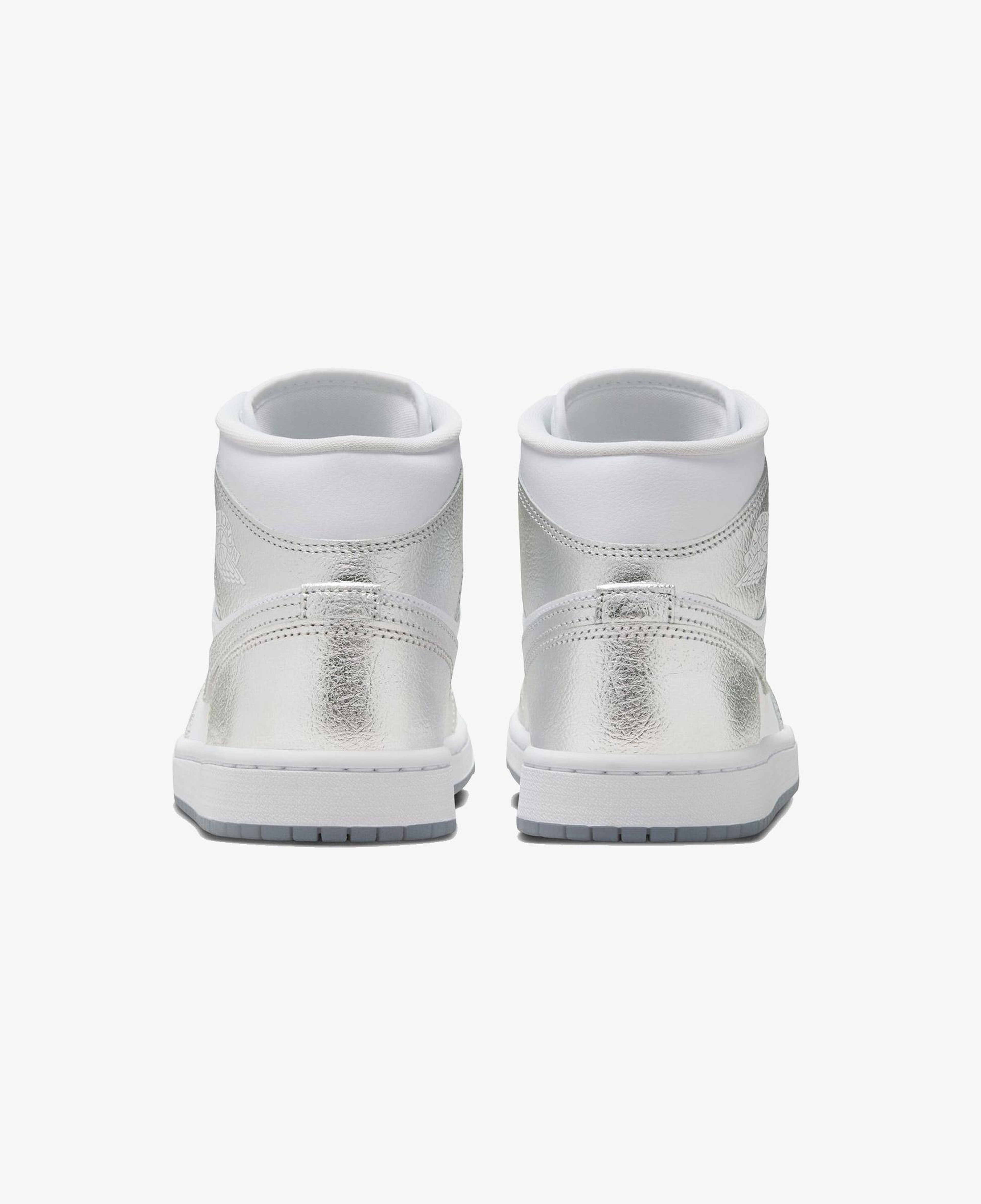 Jordan Air 1 Mid SE Kadın Beyaz Spor Ayakkabı