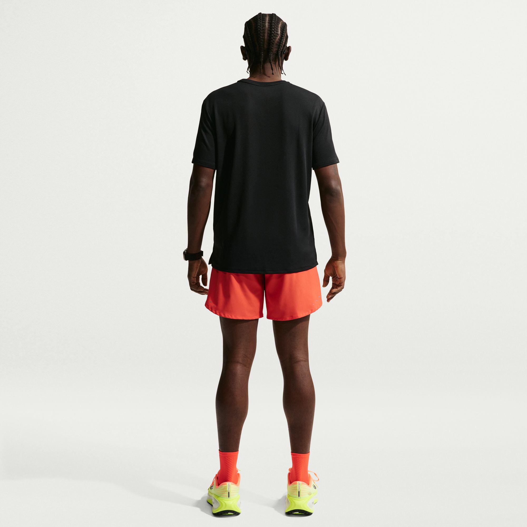 Nike Dri-Fit Miler Erkek Siyah T-Shirt