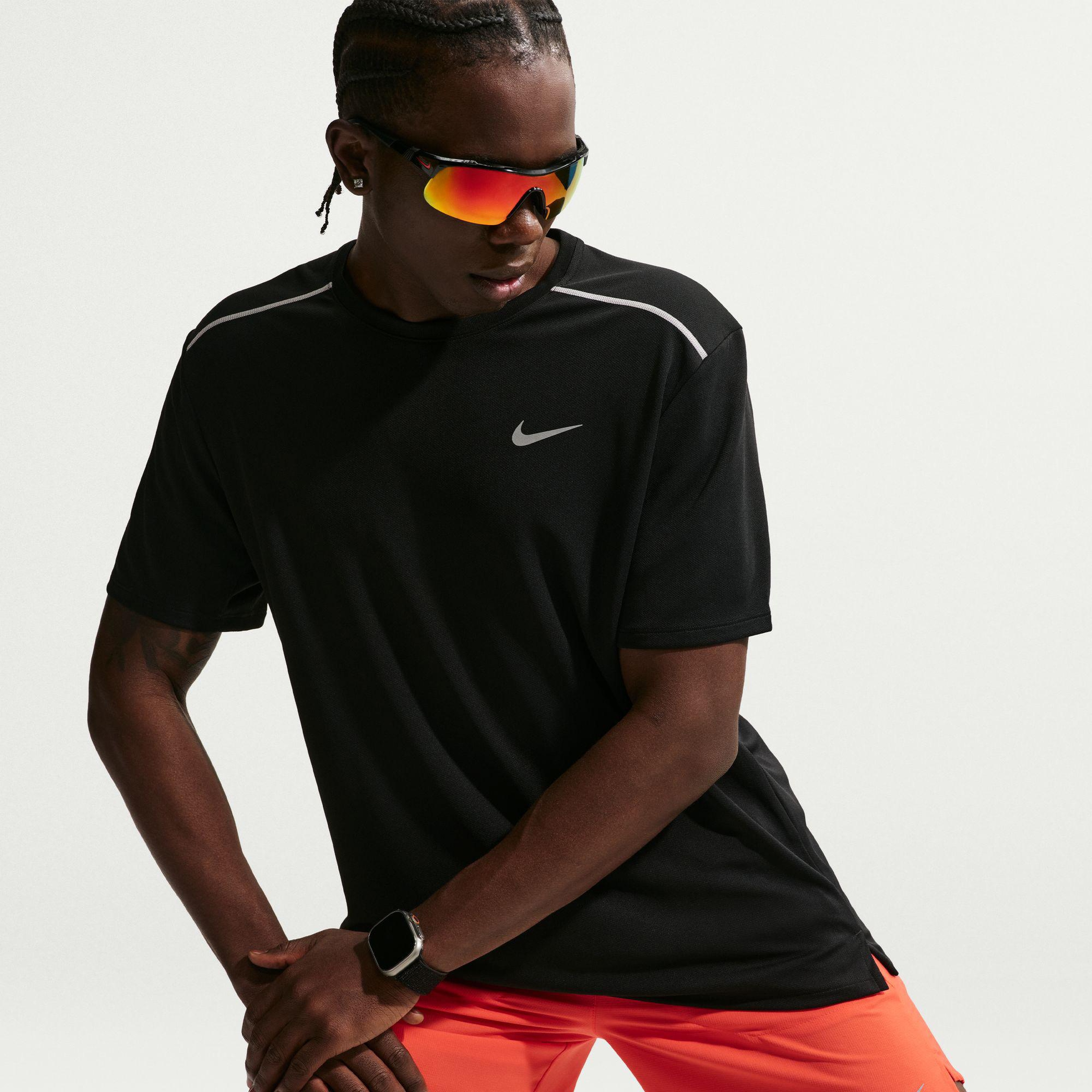 Nike Dri-Fit Miler Erkek Siyah T-Shirt