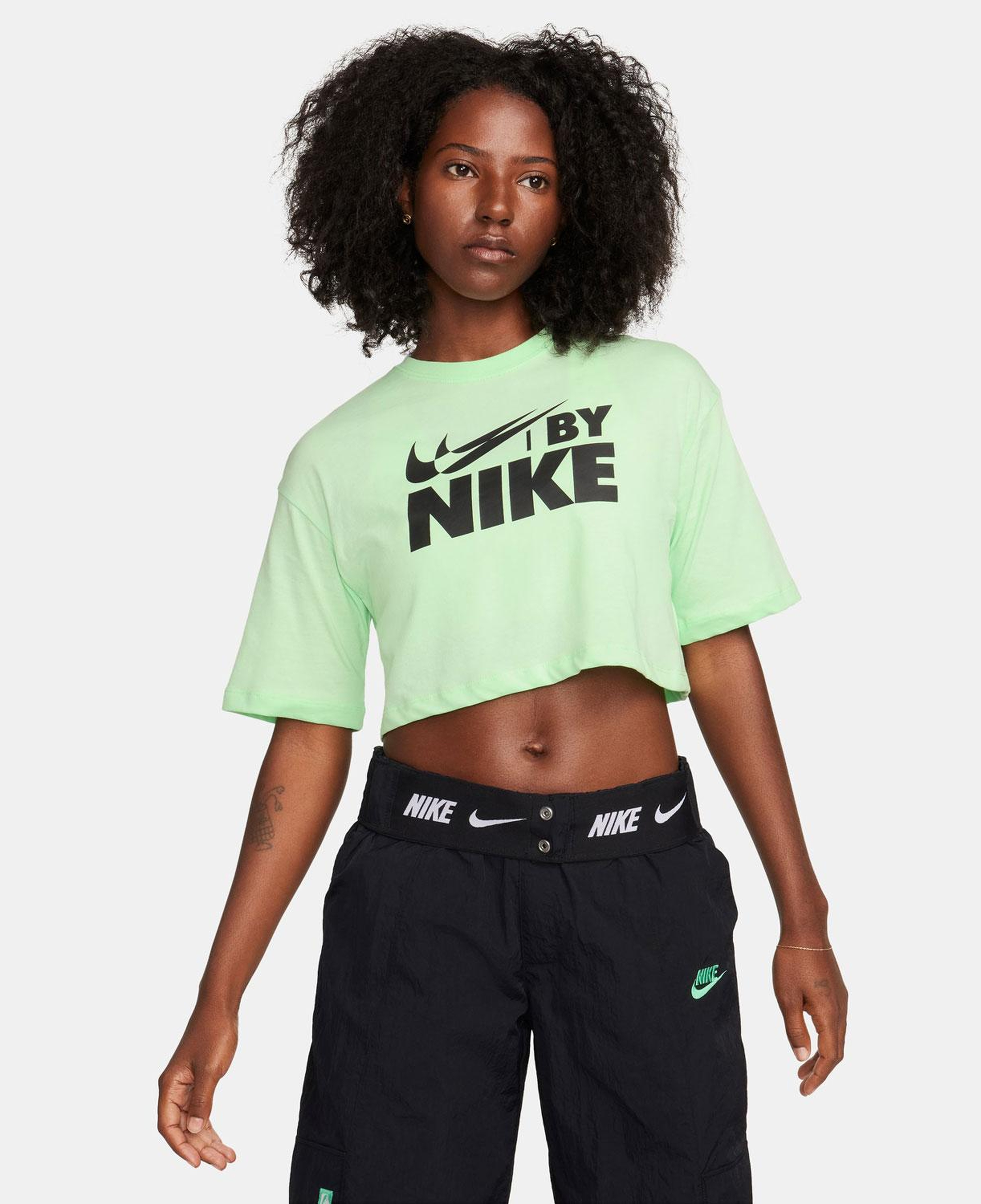 Nike Sportswear Kadın Yeşil T-Shirt