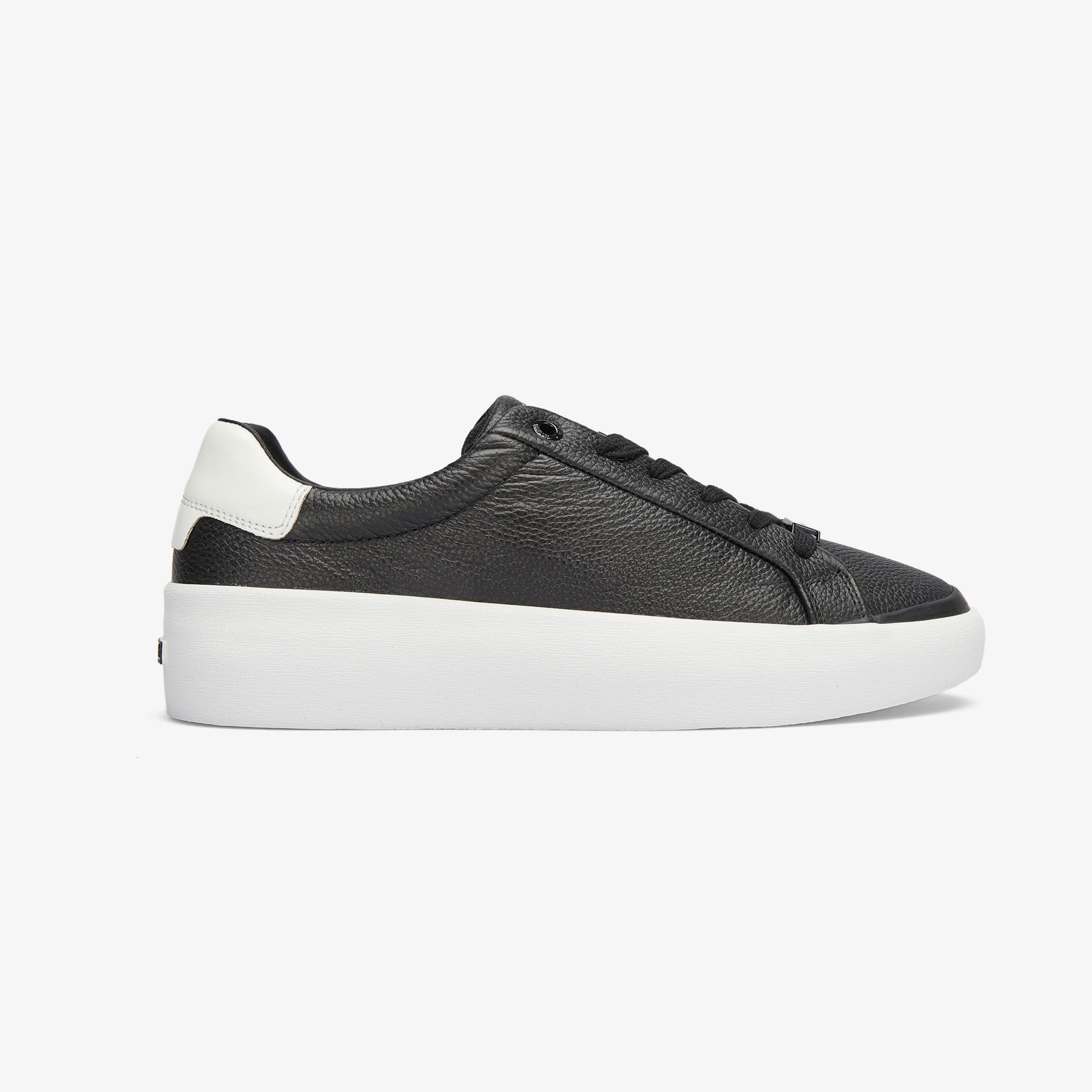 Calvin Klein Kadın Siyah Sneaker