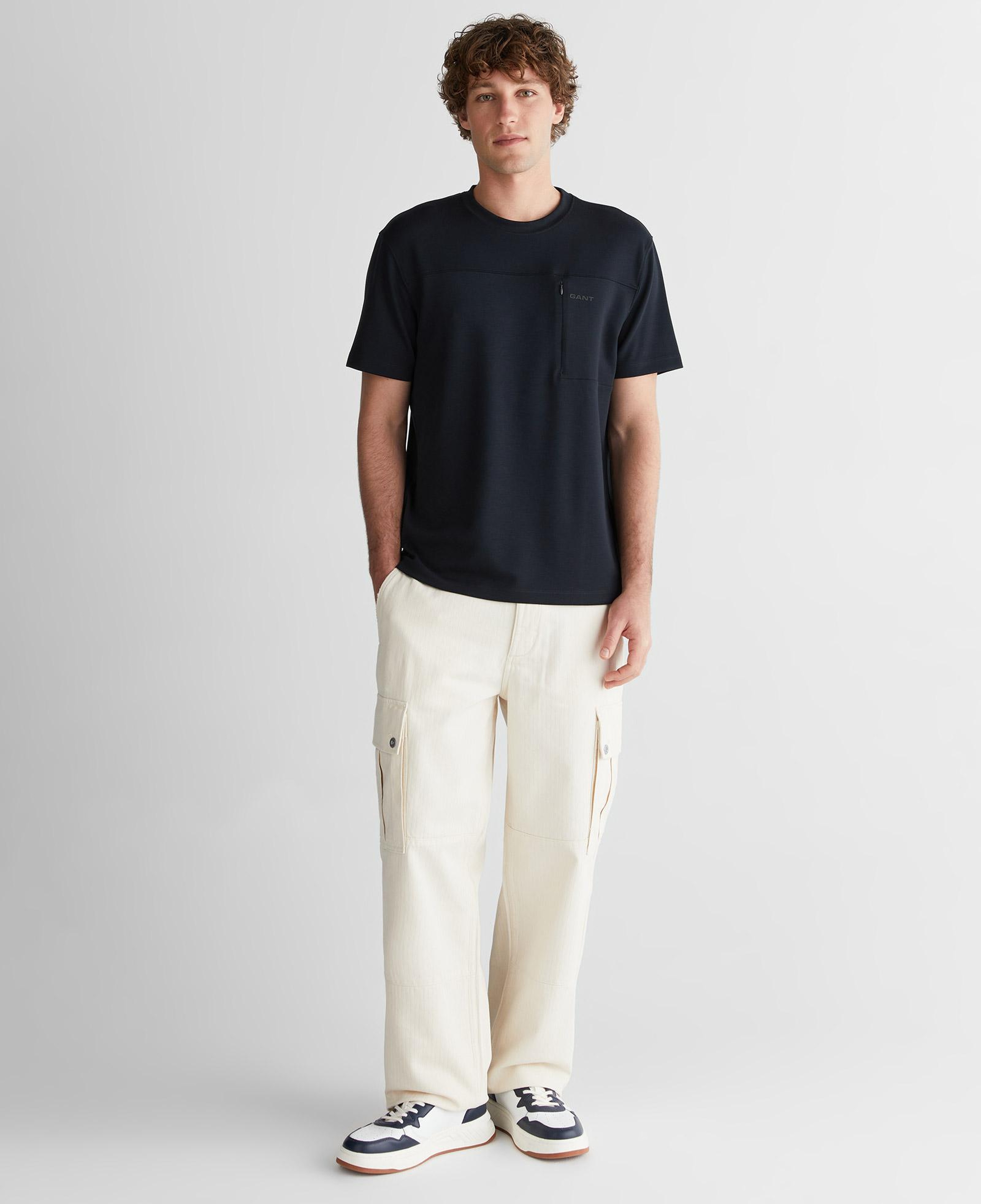 GANT Erkek Siyah Baskılı Kısa Kollu T-Shirt