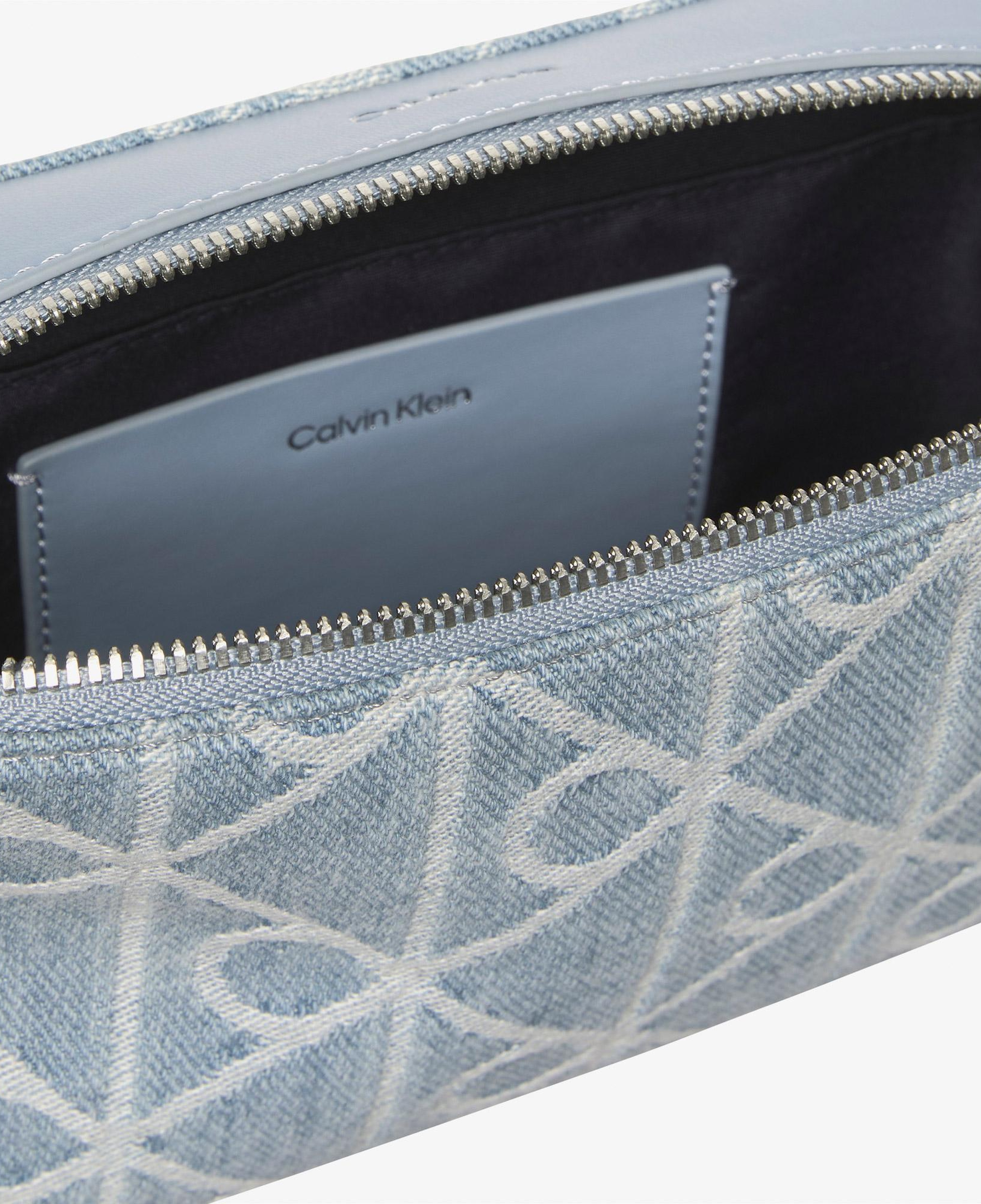 Calvin Klein Emblem Denim Camera Kadın Mavi Çapraz Çanta