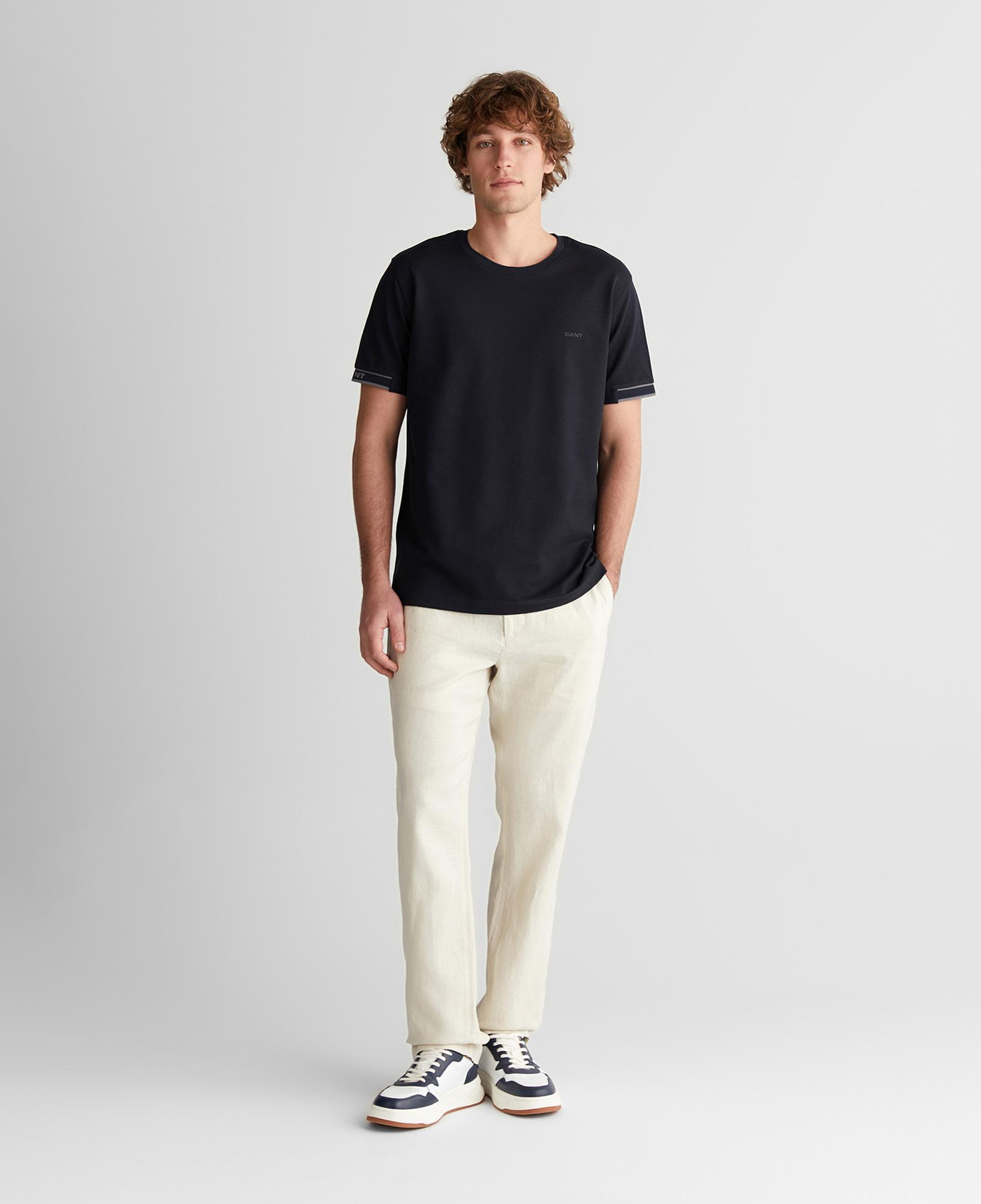 GANT Erkek Siyah Baskılı Regular Fit T-Shirt