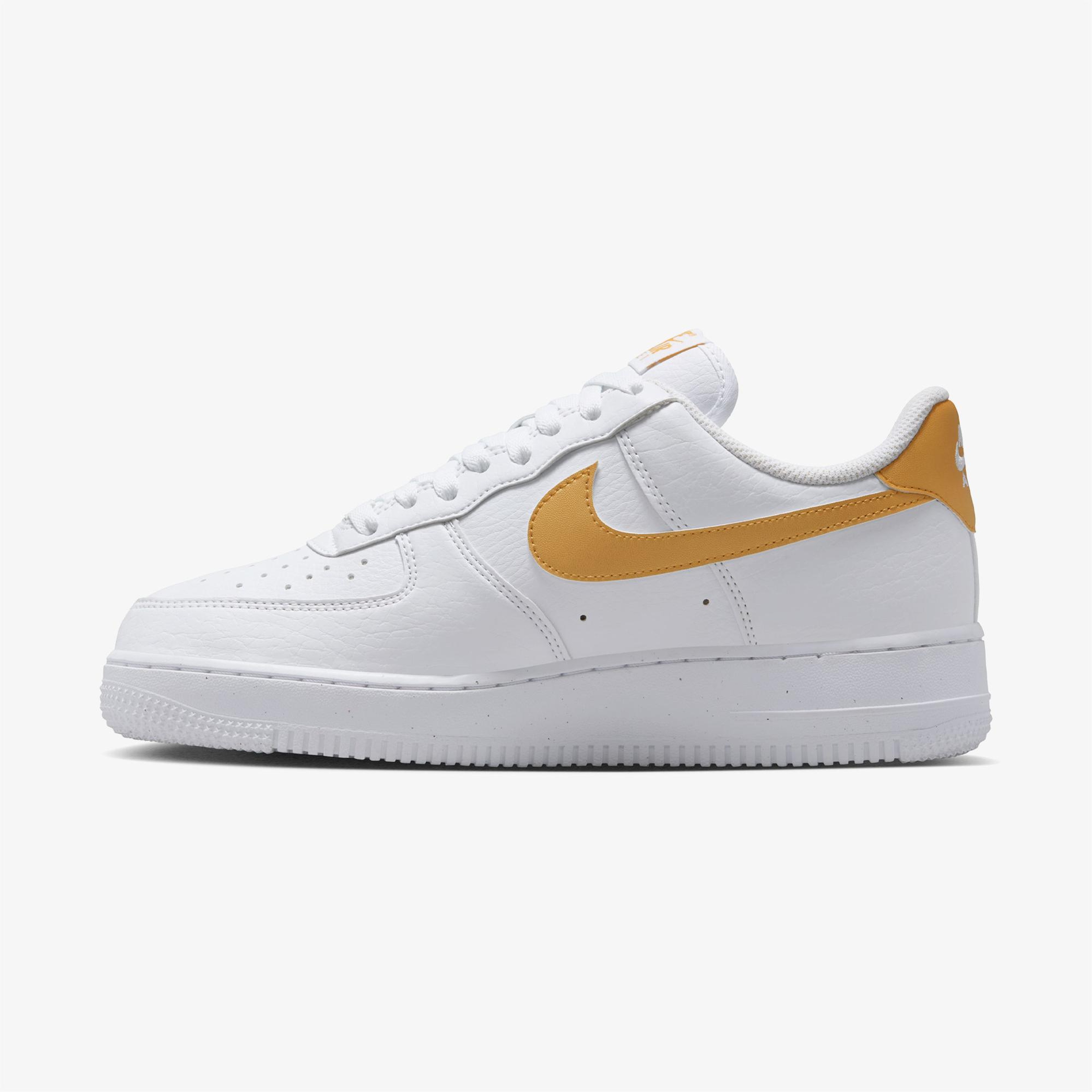 Nike Air Force 1 '07 Next Nature Kadın Beyaz Spor Ayakkabı