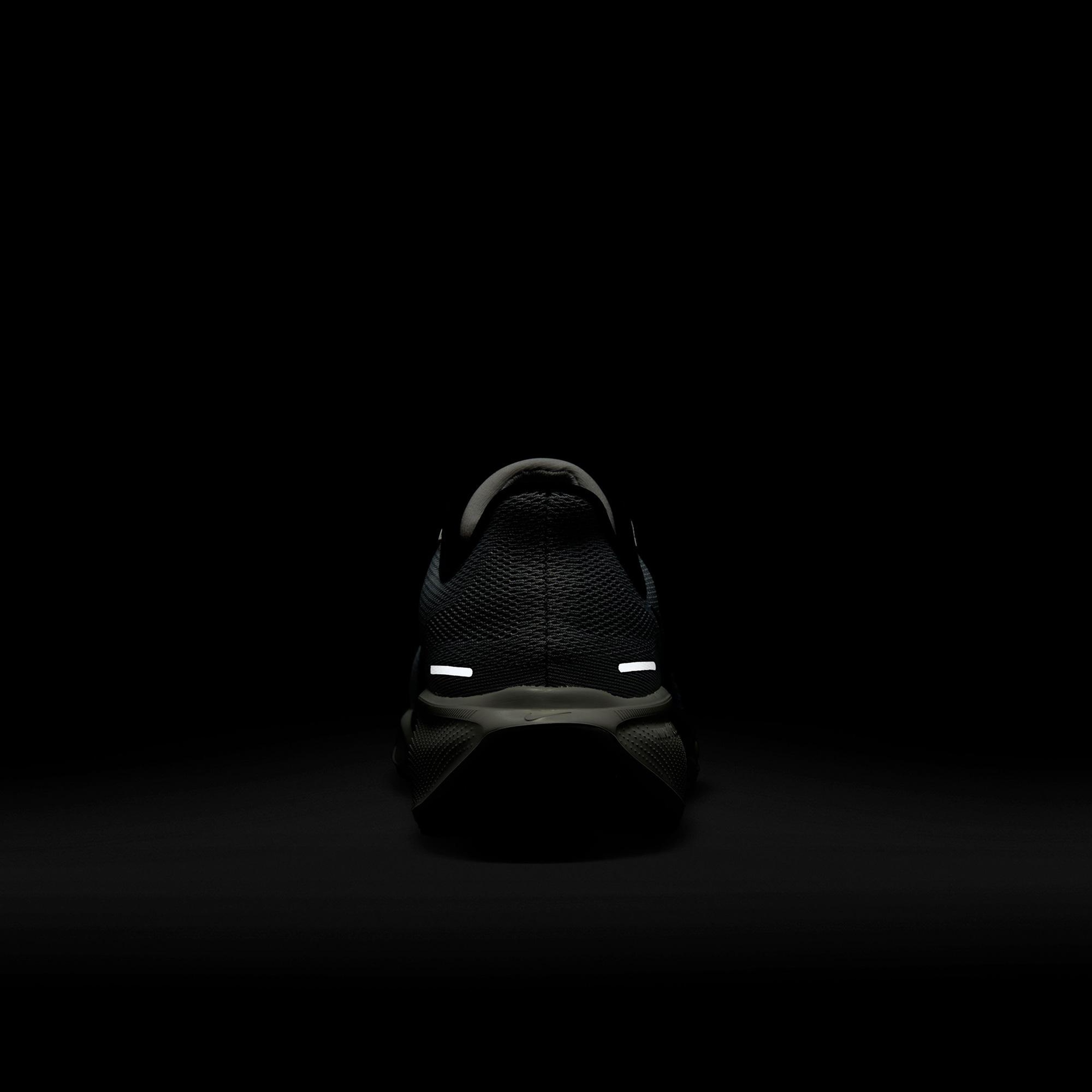 Nike Pegasus 41 Erkek Gri Spor Ayakkabı