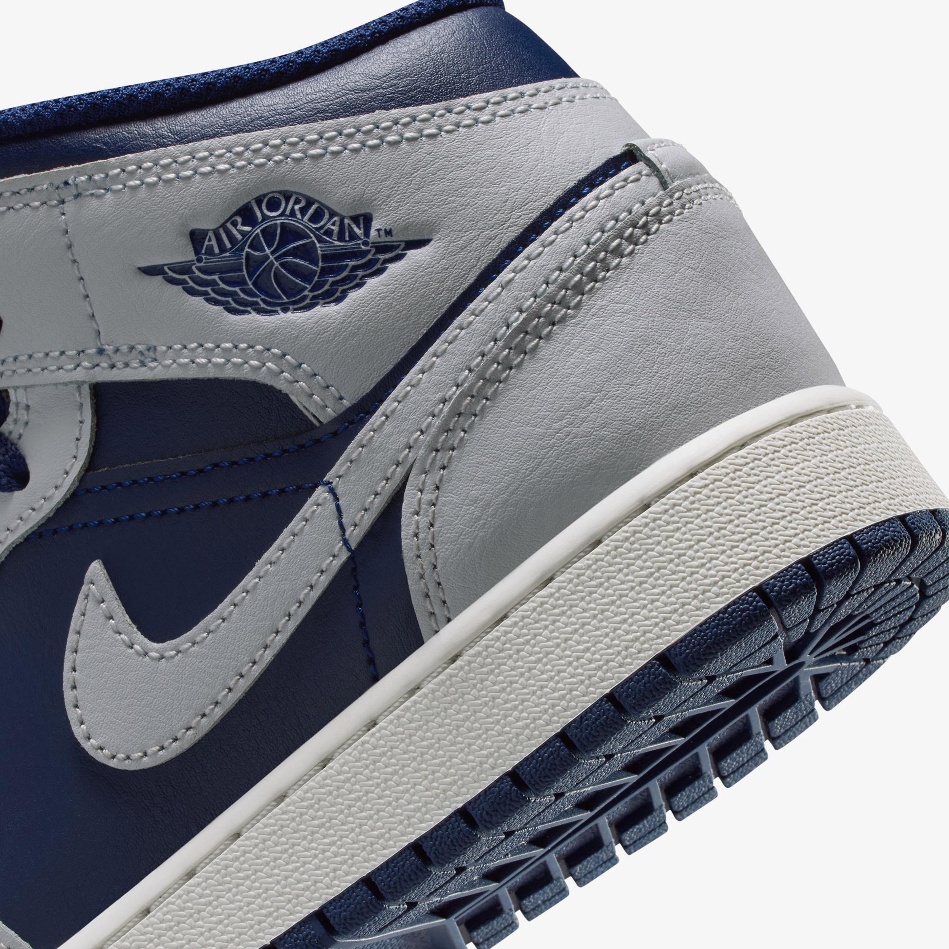 Jordan Air 1 Mid Mavi Spor Ayakkabı
