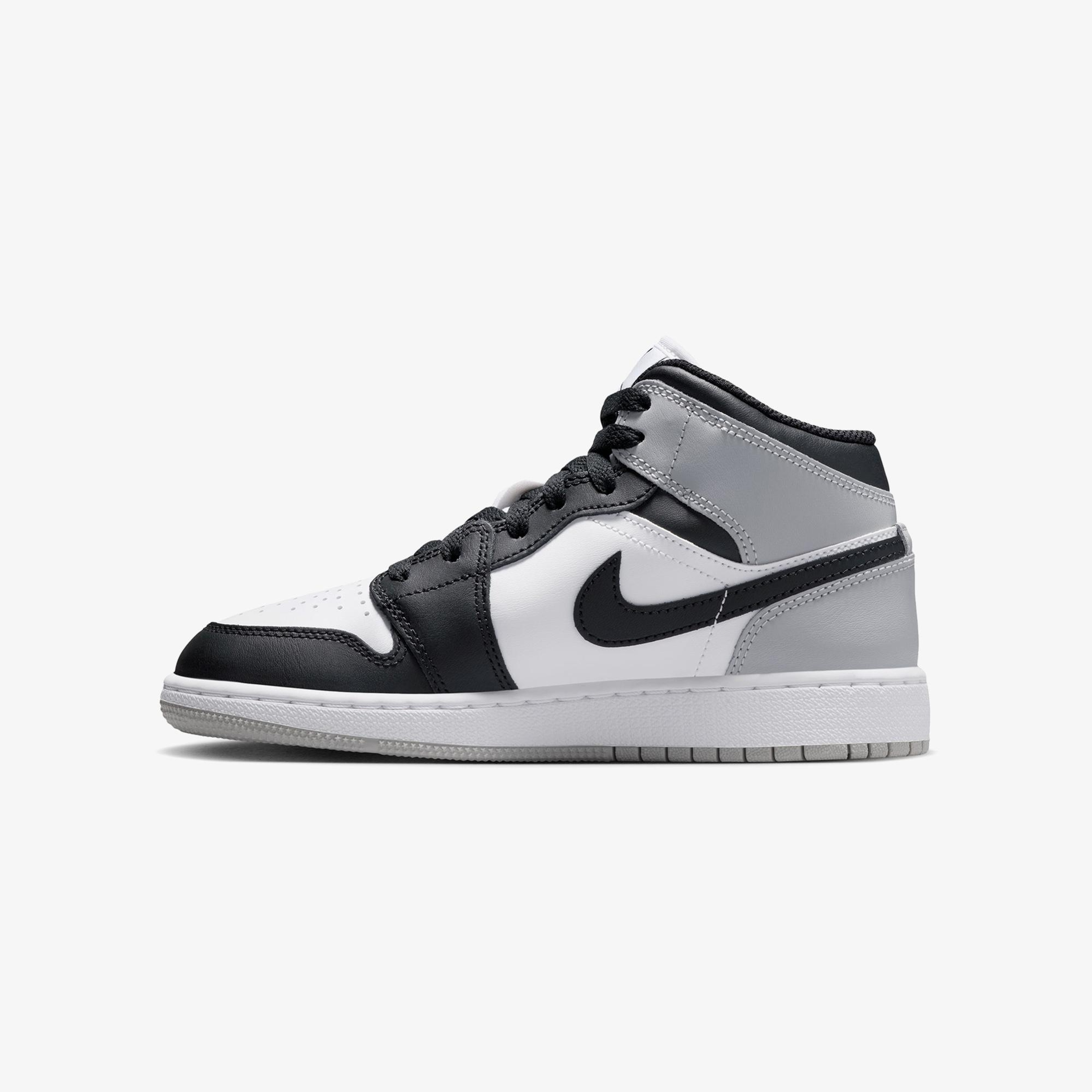 Jordan Air 1 Mid Beyaz Spor Ayakkabı