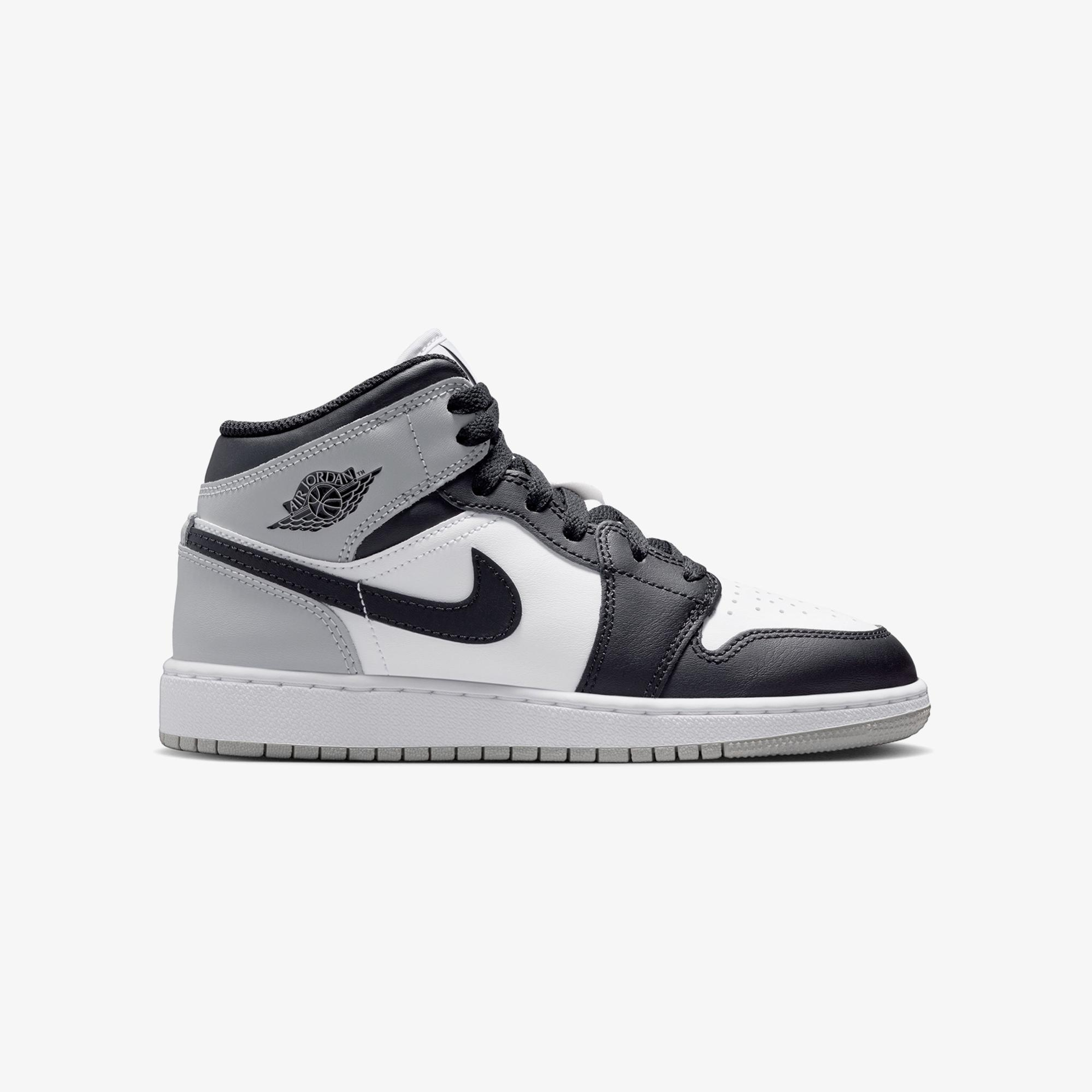 Jordan Air 1 Mid Beyaz Spor Ayakkabı