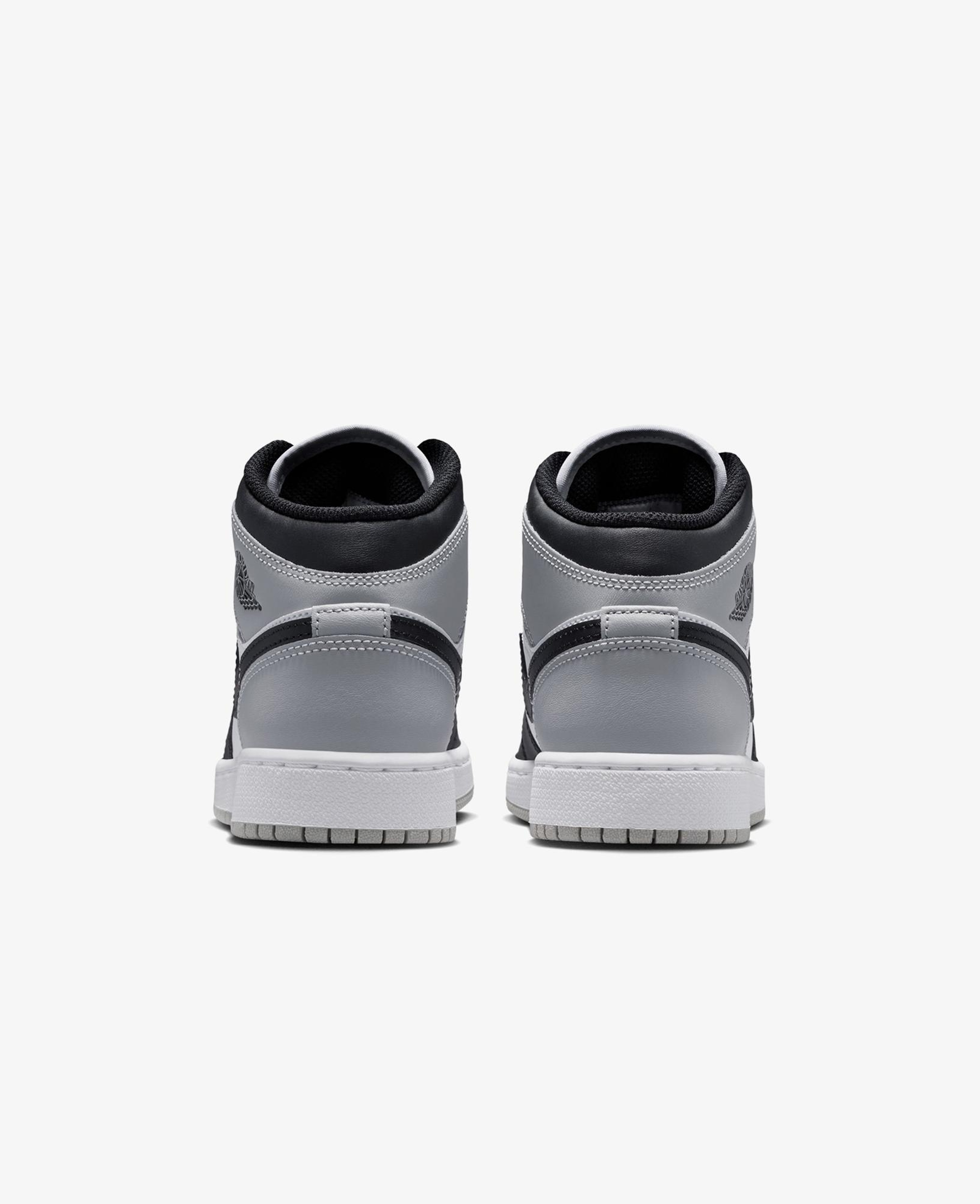 Jordan Air 1 Mid Beyaz Spor Ayakkabı