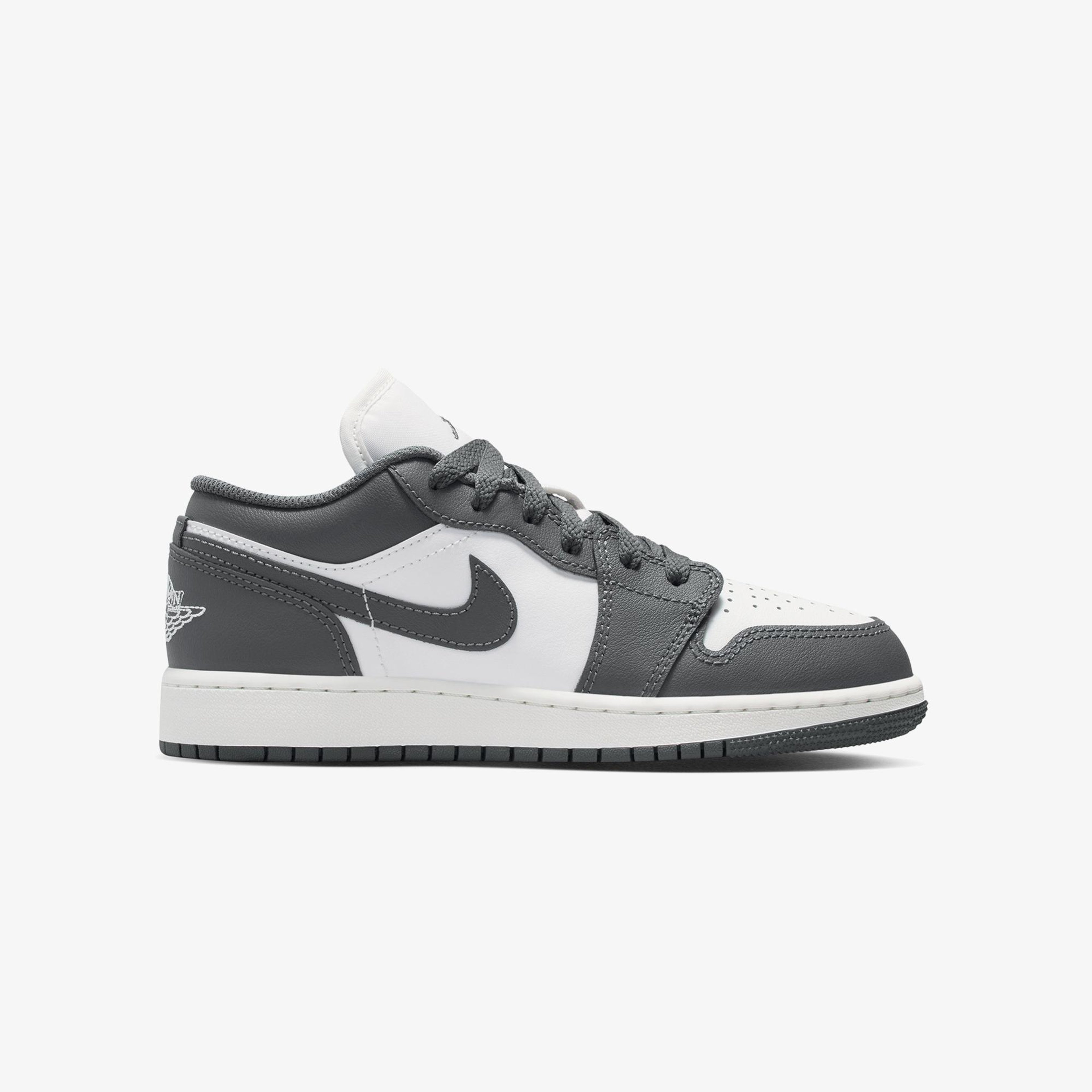 Jordan Air 1 Low Gri Spor Ayakkabı