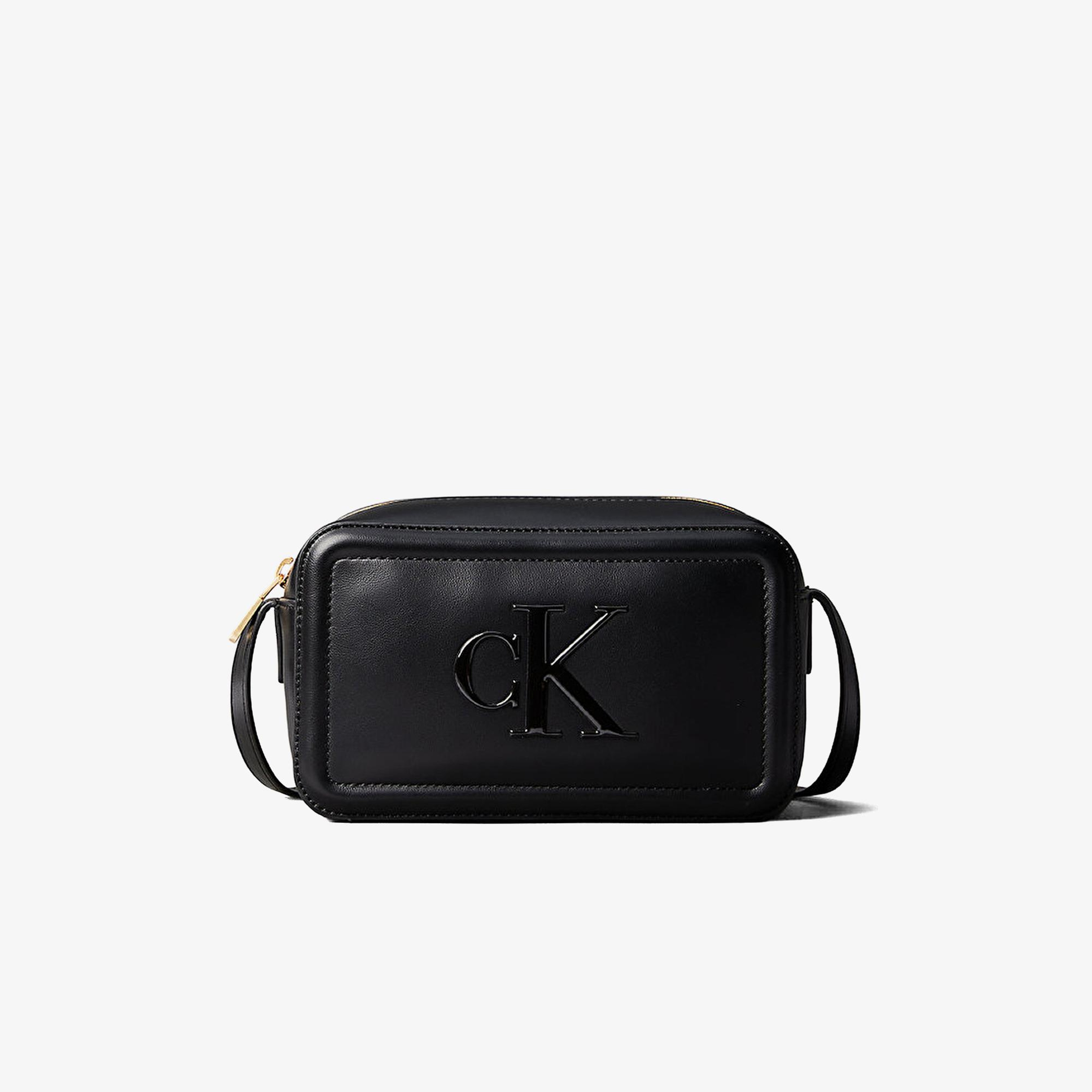 Calvin Klein Bold Camera Kadın Siyah Çapraz Çanta