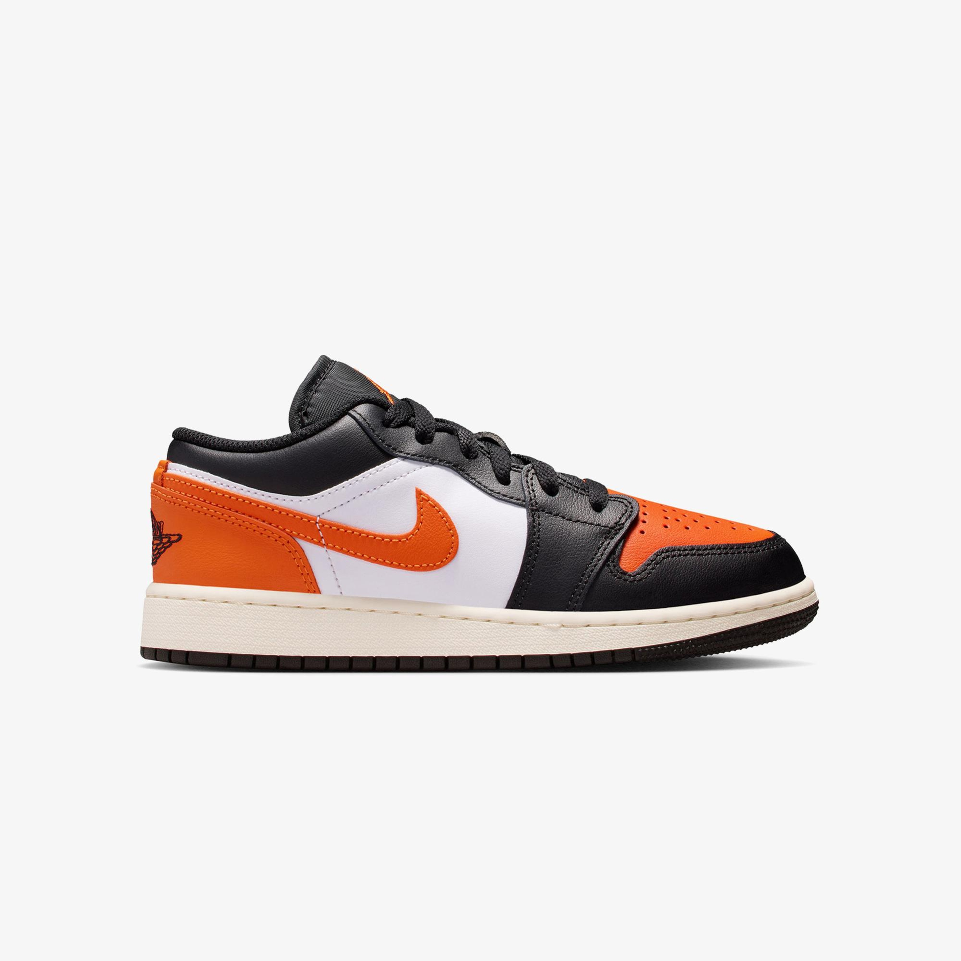 Jordan Air 1 Low Siyah Spor Ayakkabı
