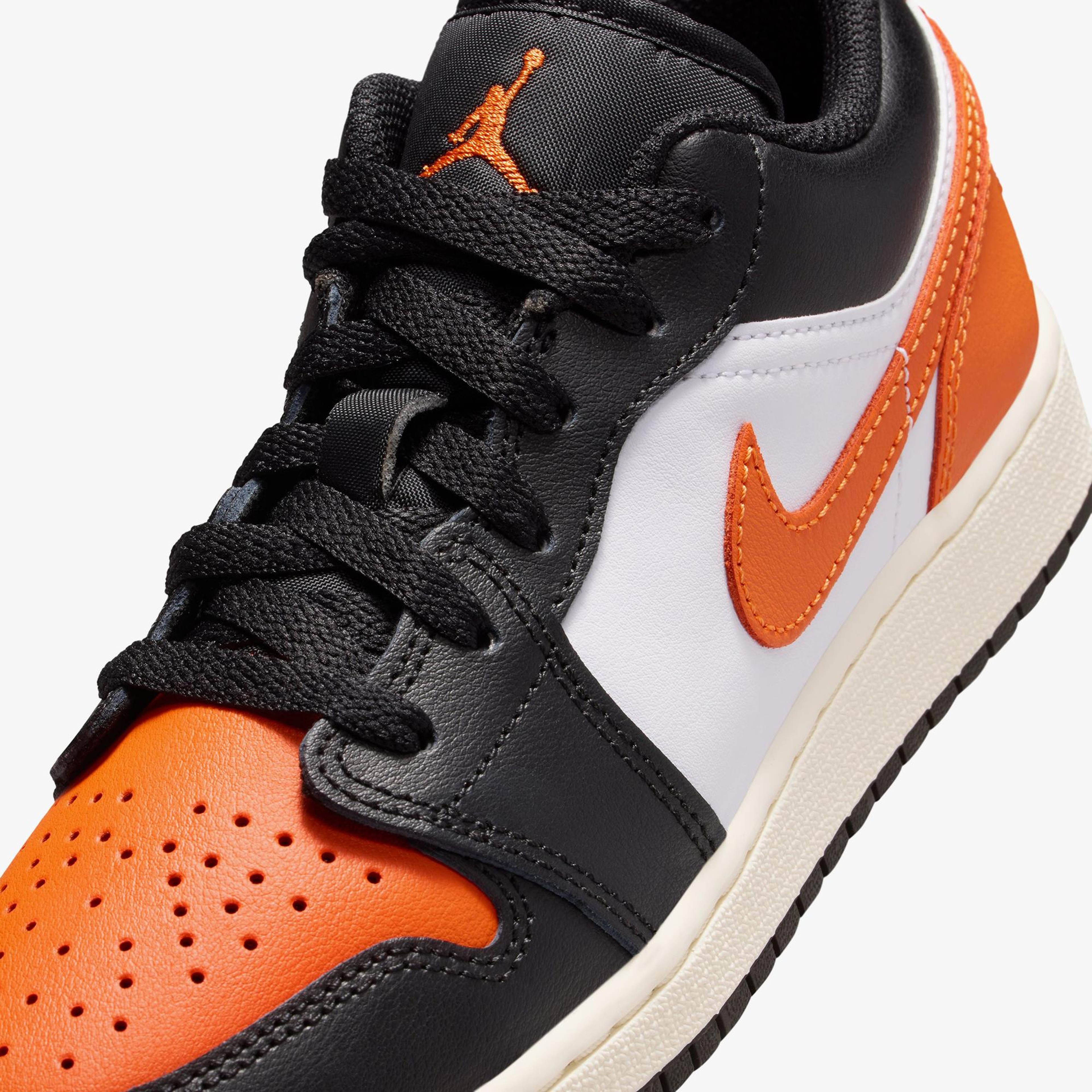 Jordan Air 1 Low Siyah Spor Ayakkabı