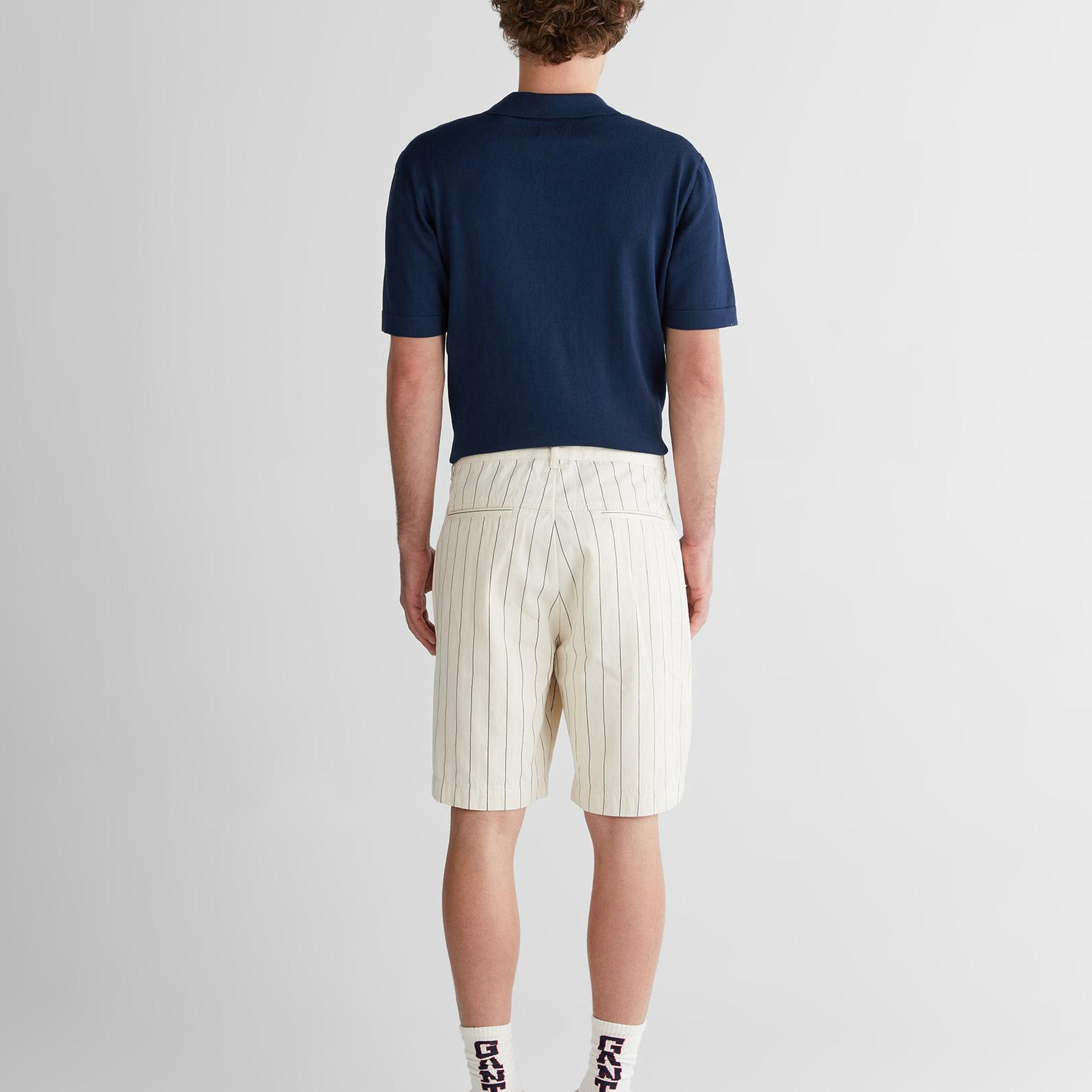 GANT Erkek Krem Regular Fit Çizgili Şort
