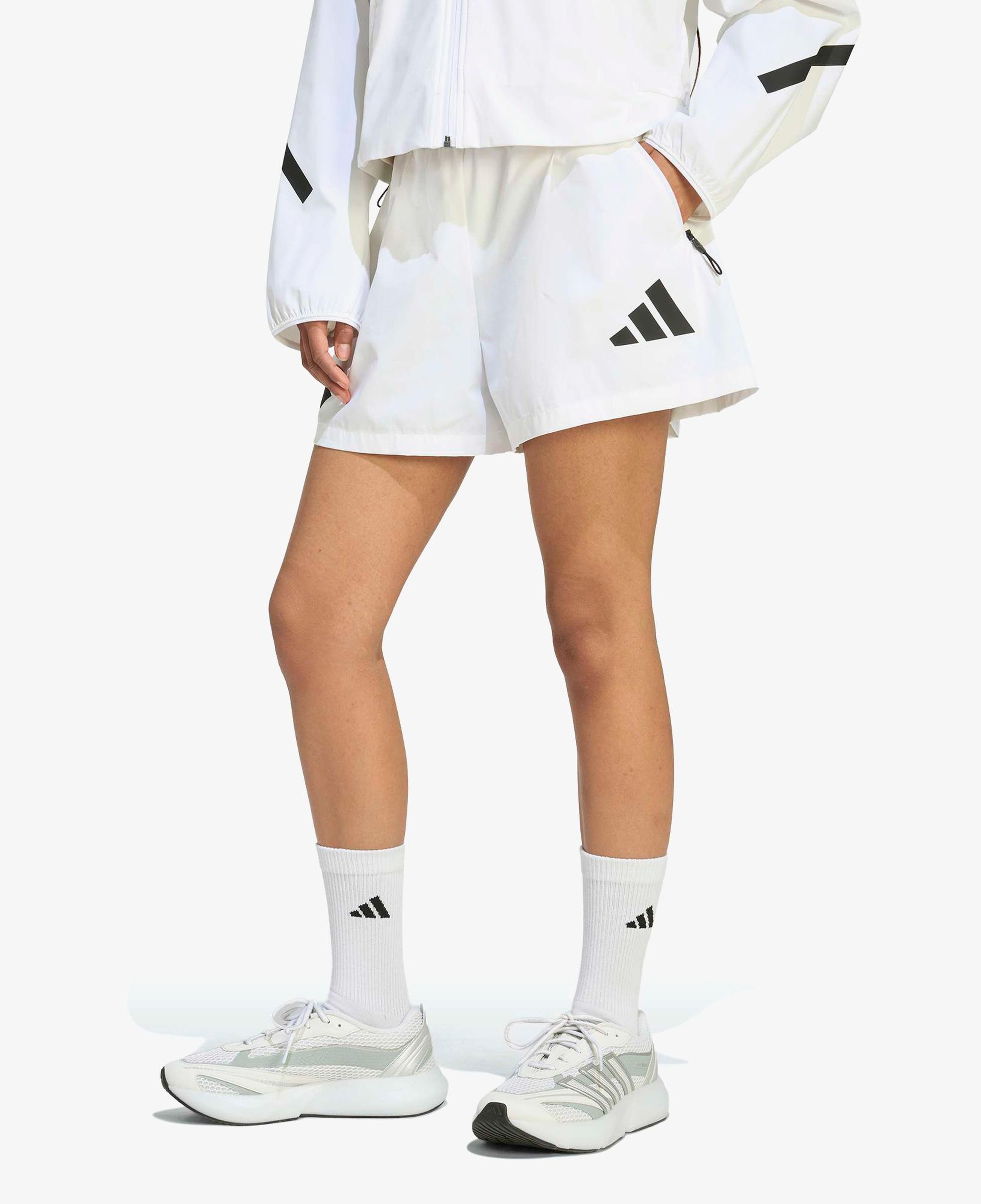 adidas Z.N.E. Kadın Beyaz Şort