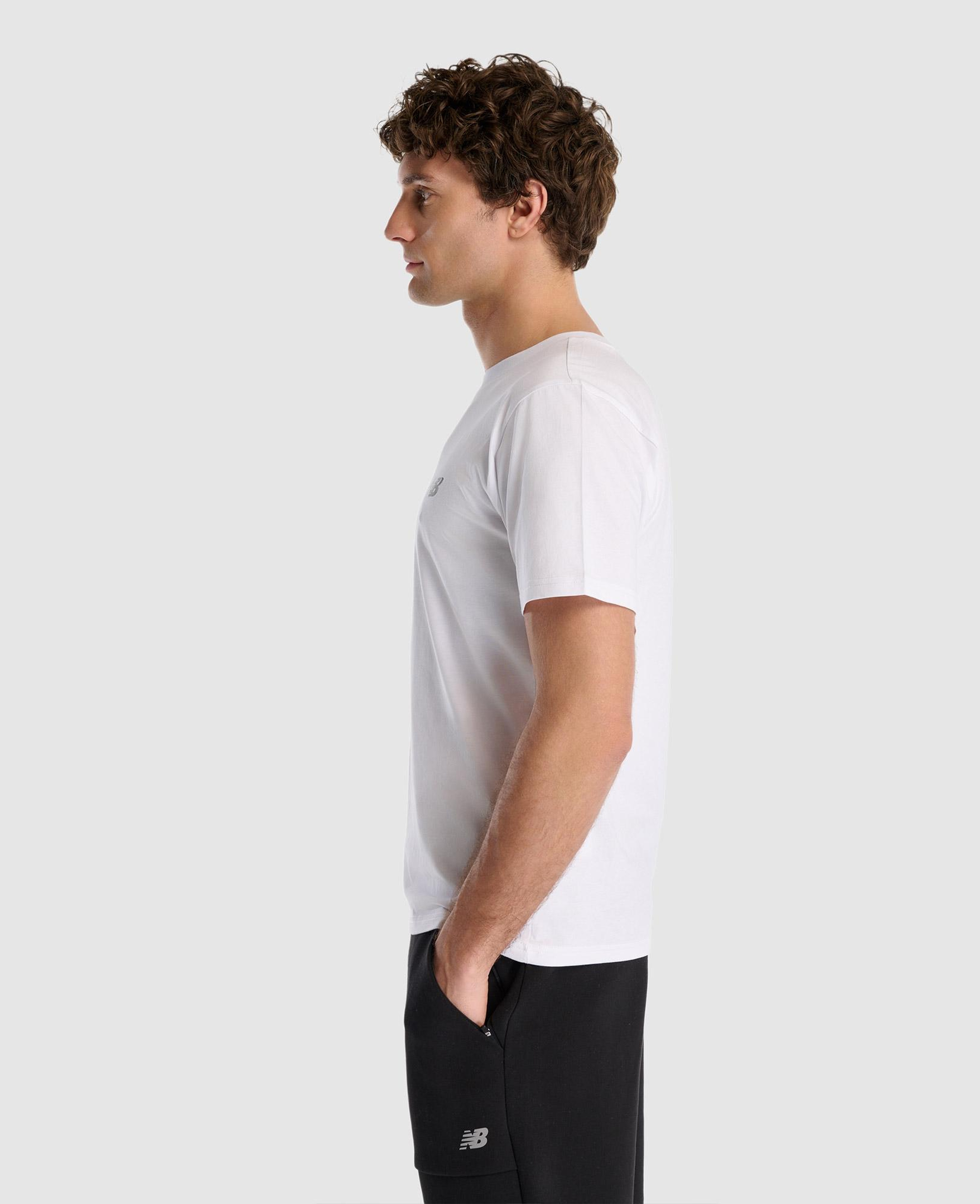 New Balance MNT1537 Lifestyle Erkek Beyaz T-Shirt