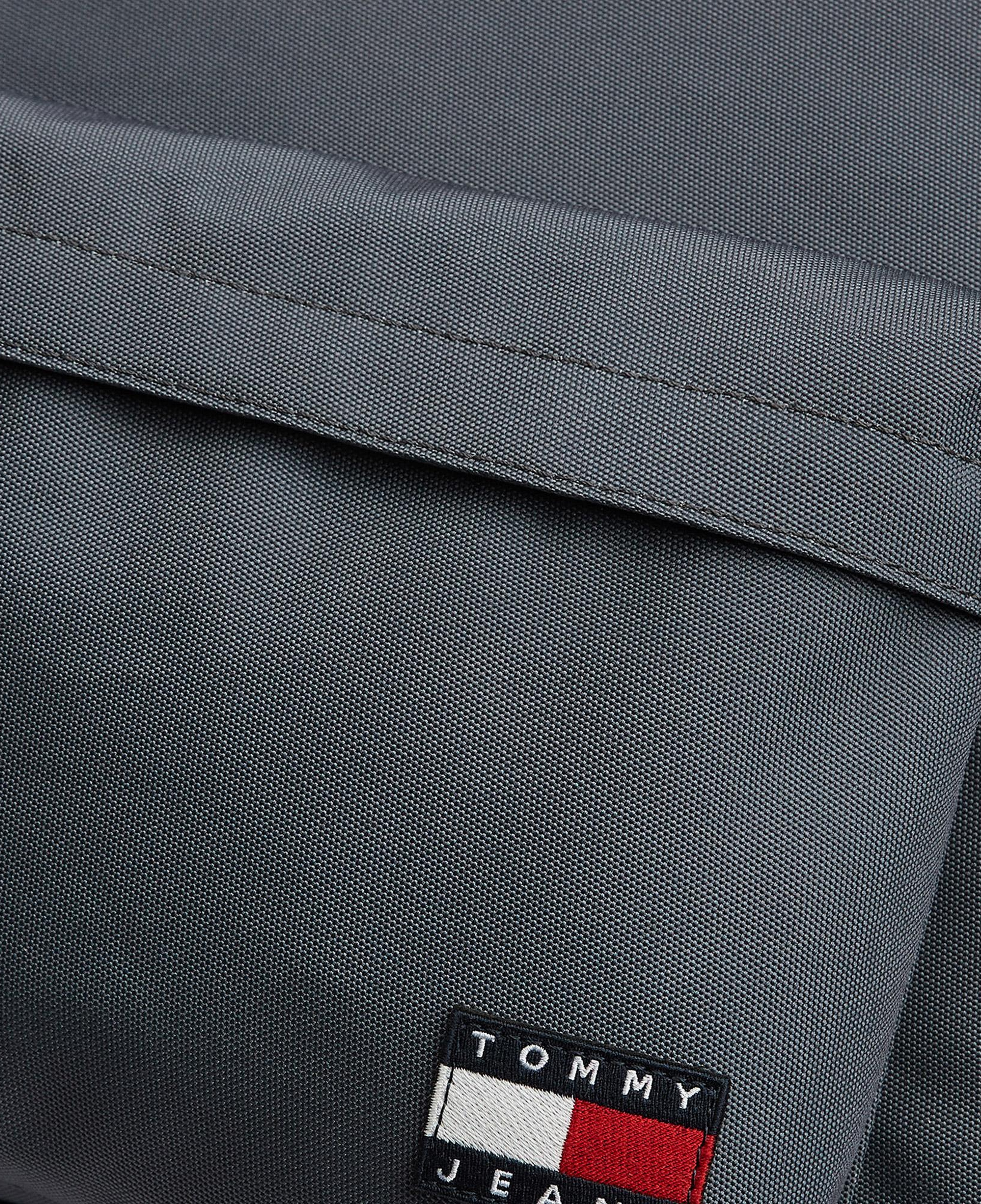 Tommy Hilfiger Essential Daily Erkek Gri Sırt Çantası