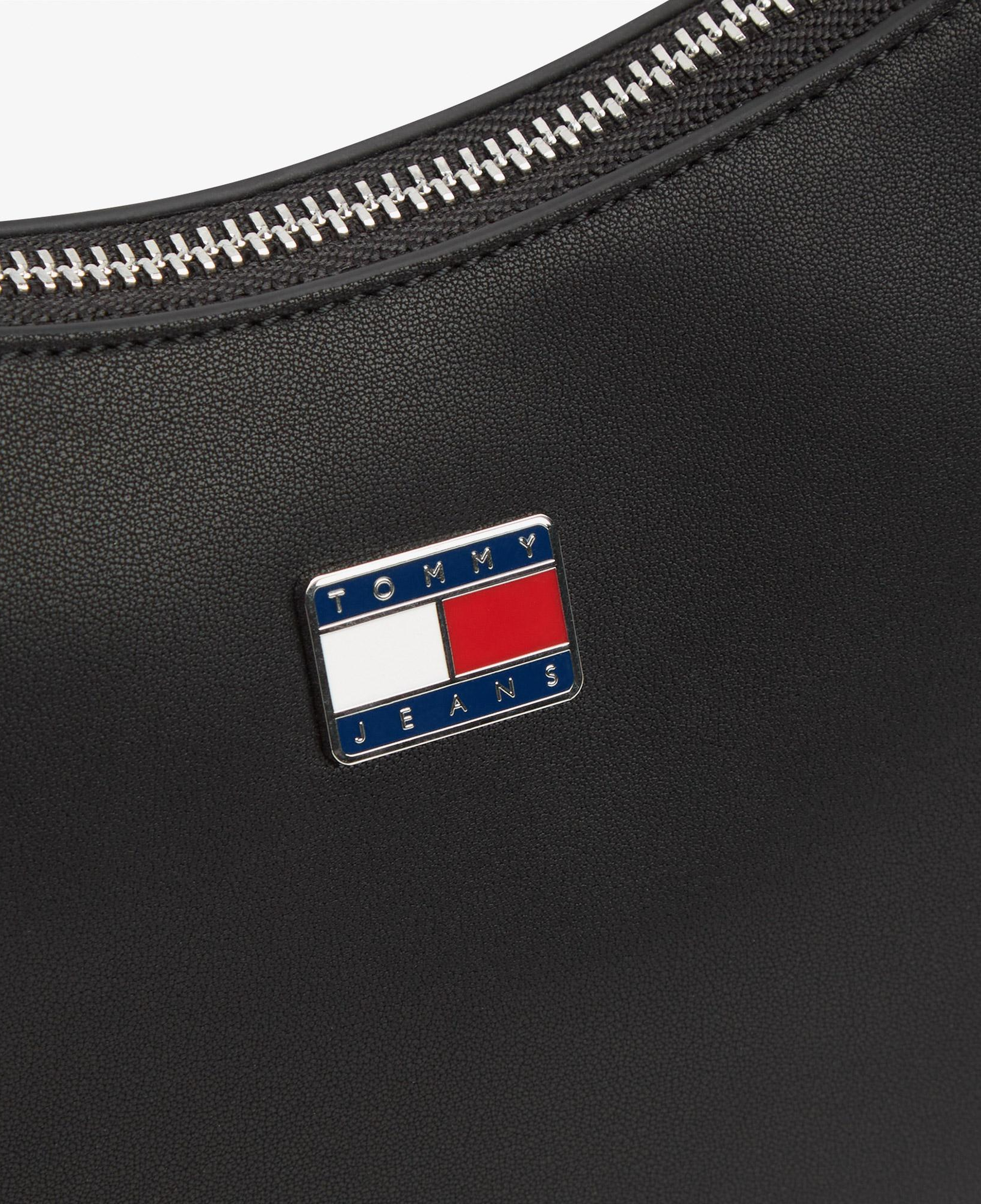 Tommy Hilfiger Daily Elevated Kadın Siyah Omuz Çantası