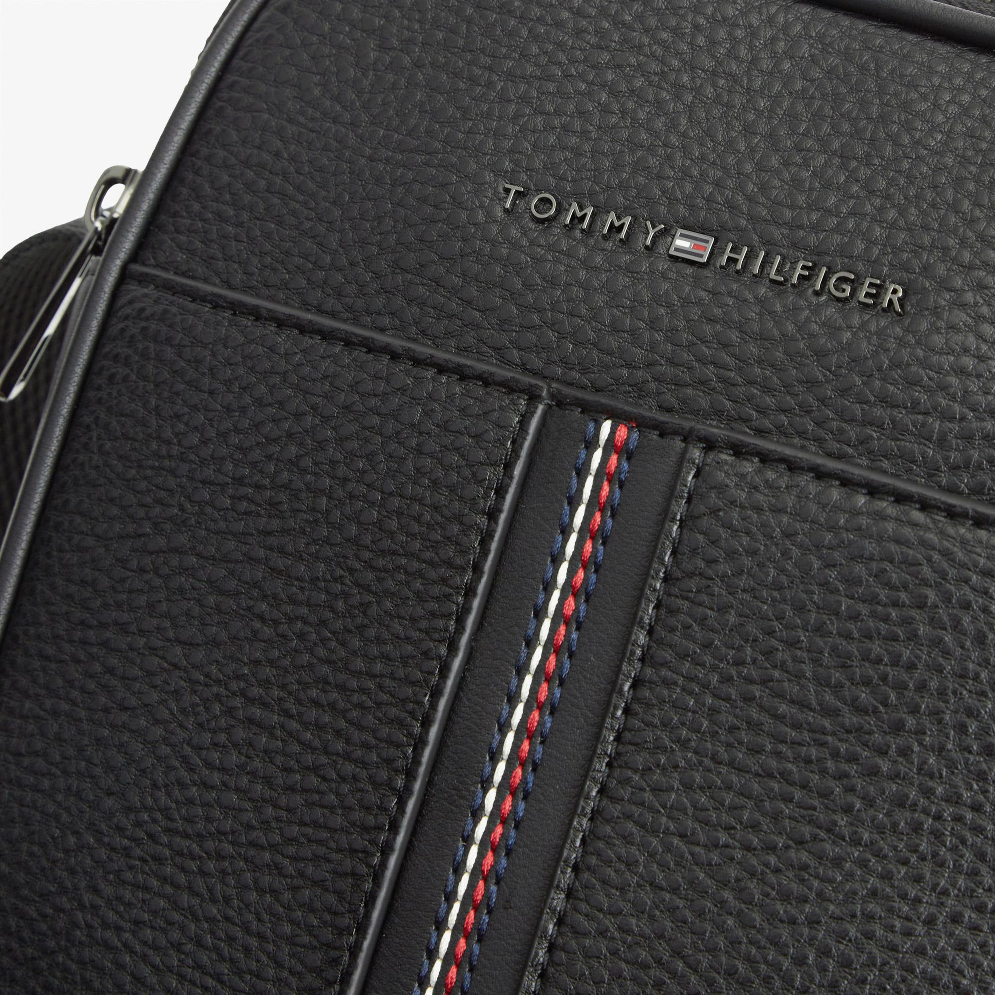 Tommy Hilfiger Central Erkek Siyah Çapraz Çanta