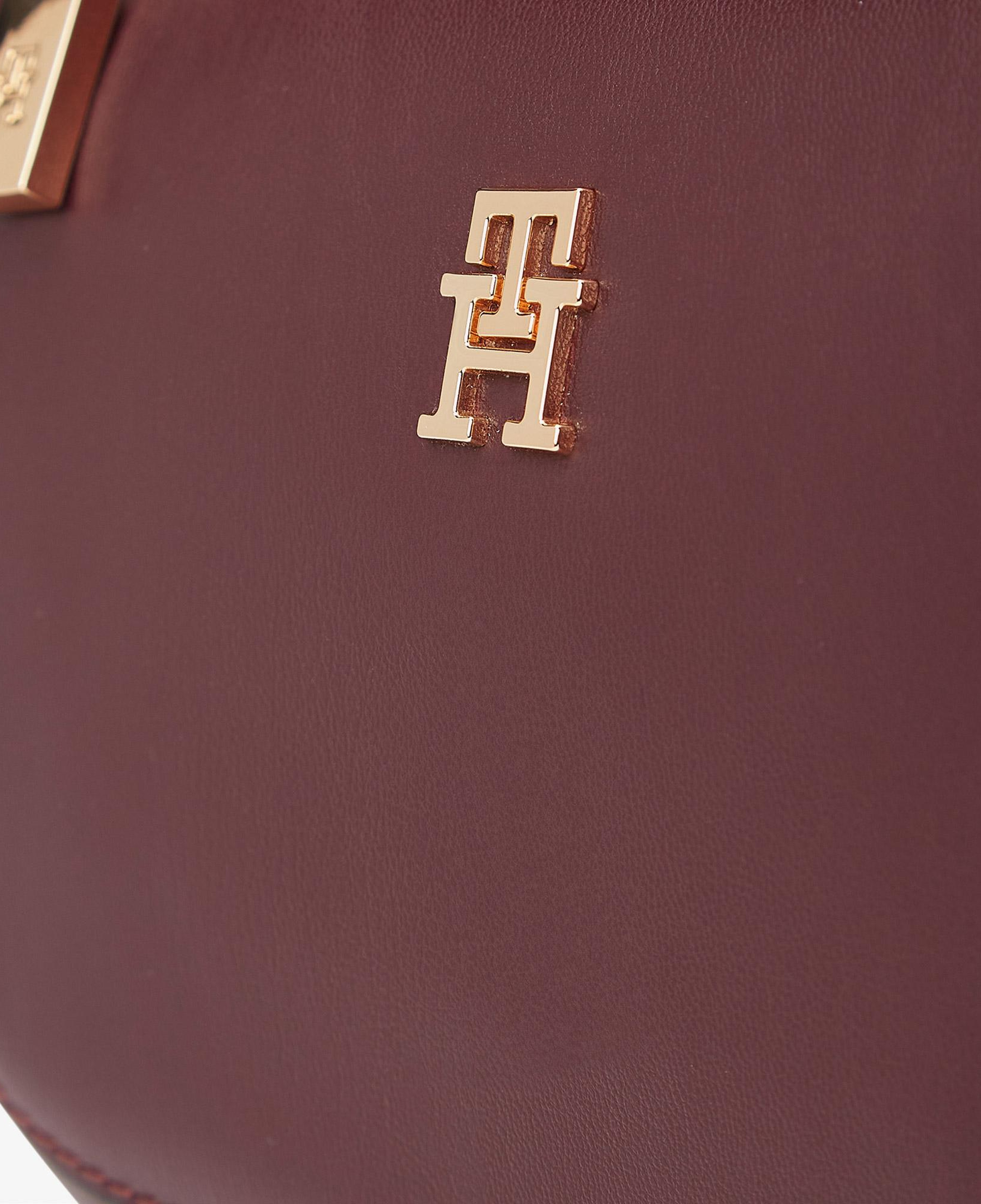 Tommy Hilfiger Glam Kadın Bordo Çapraz Çanta