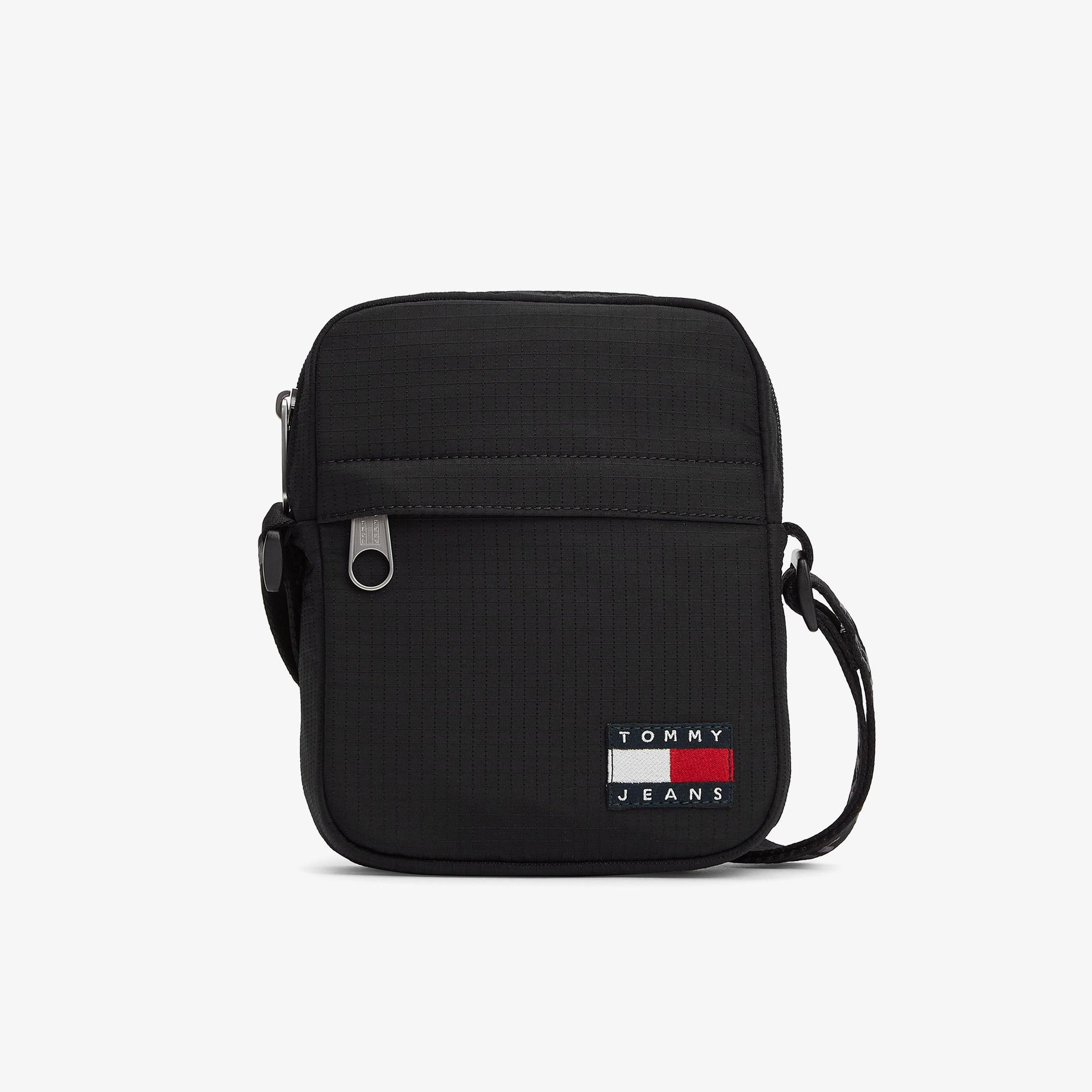 Tommy Hilfiger Essential Daily Erkek Siyah Çapraz Çanta