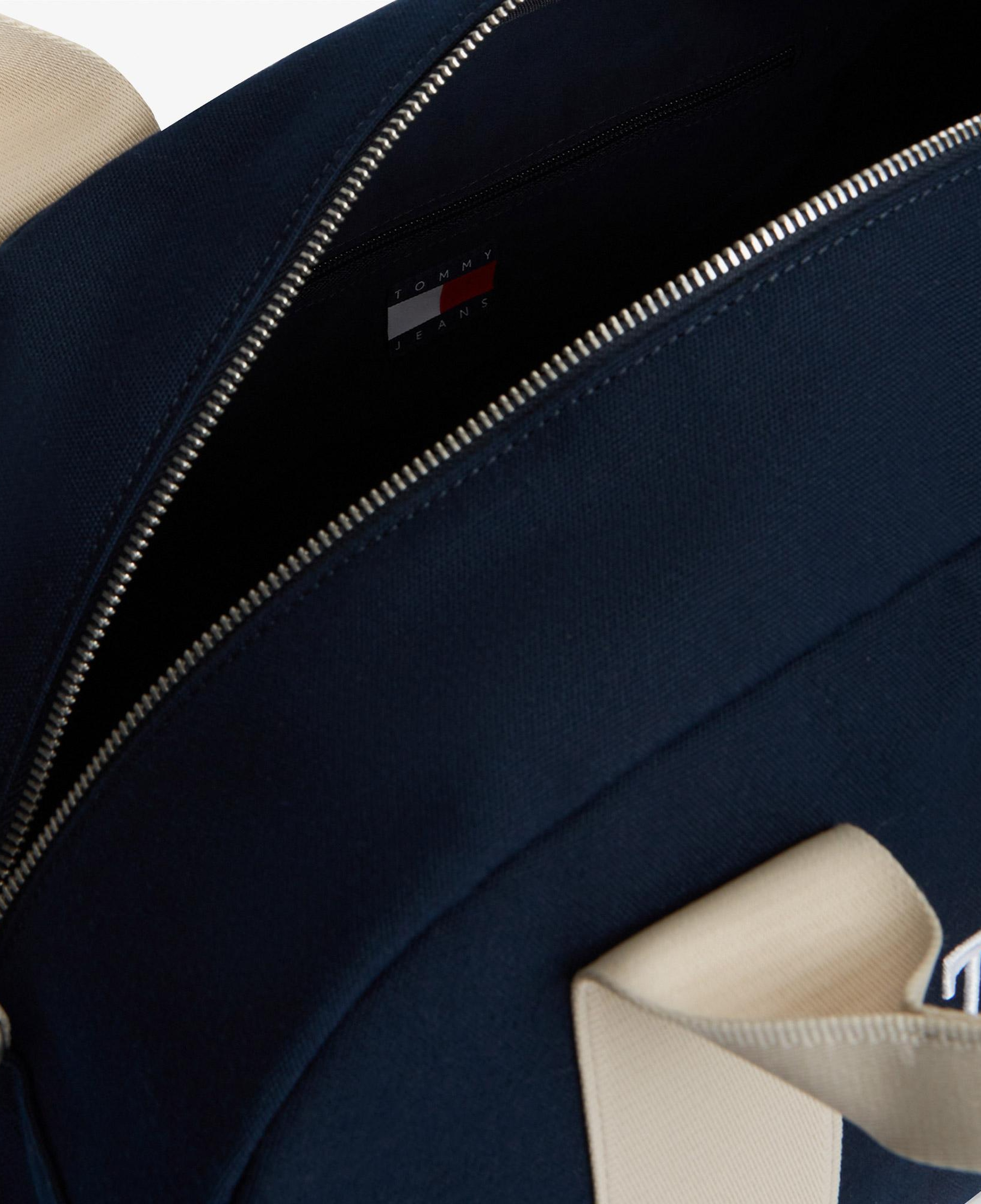 Tommy Hilfiger Bold Varsity Erkek Lacivert Spor Çantası