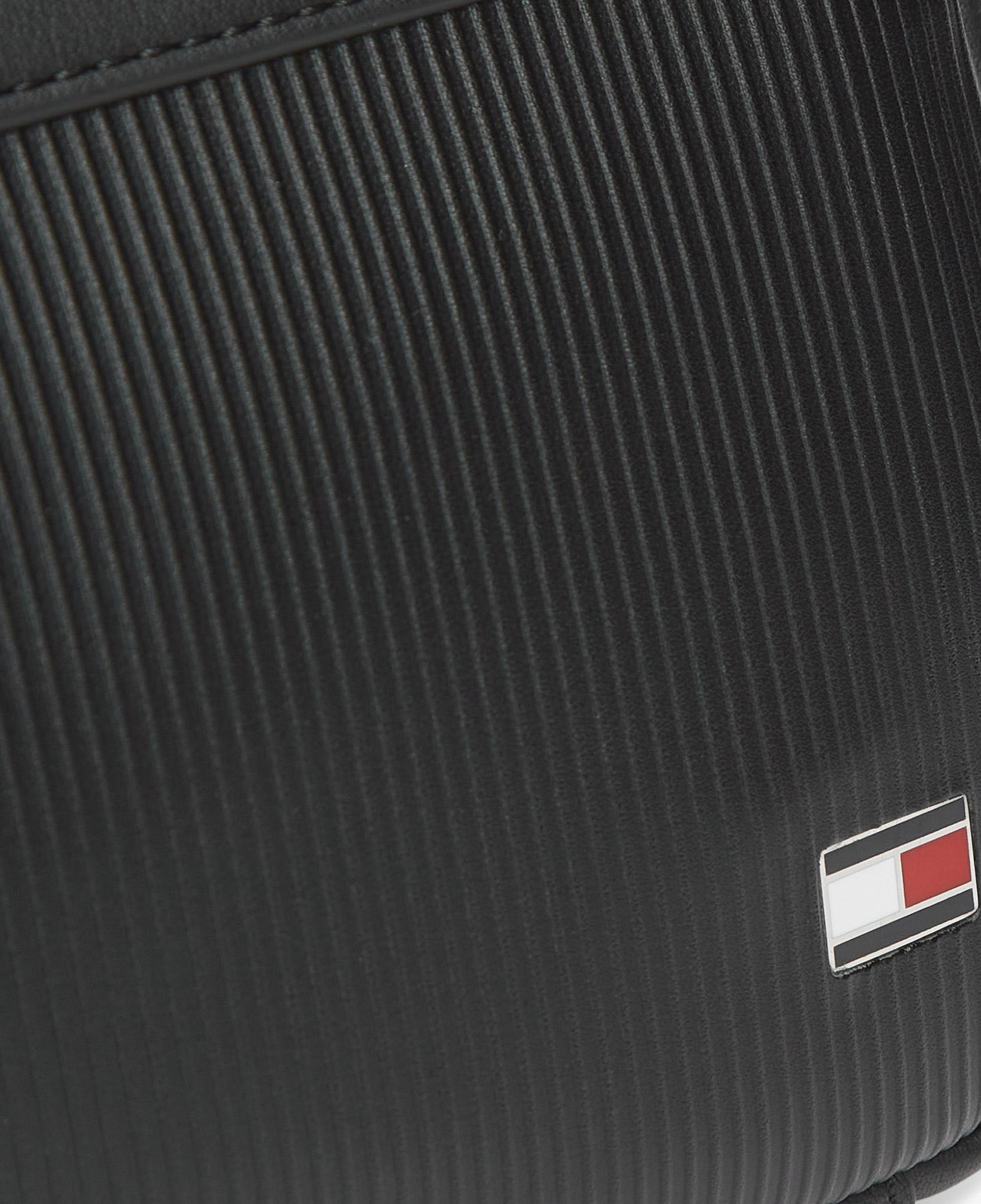 Tommy Hilfiger Flag Erkek Siyah El Çantası