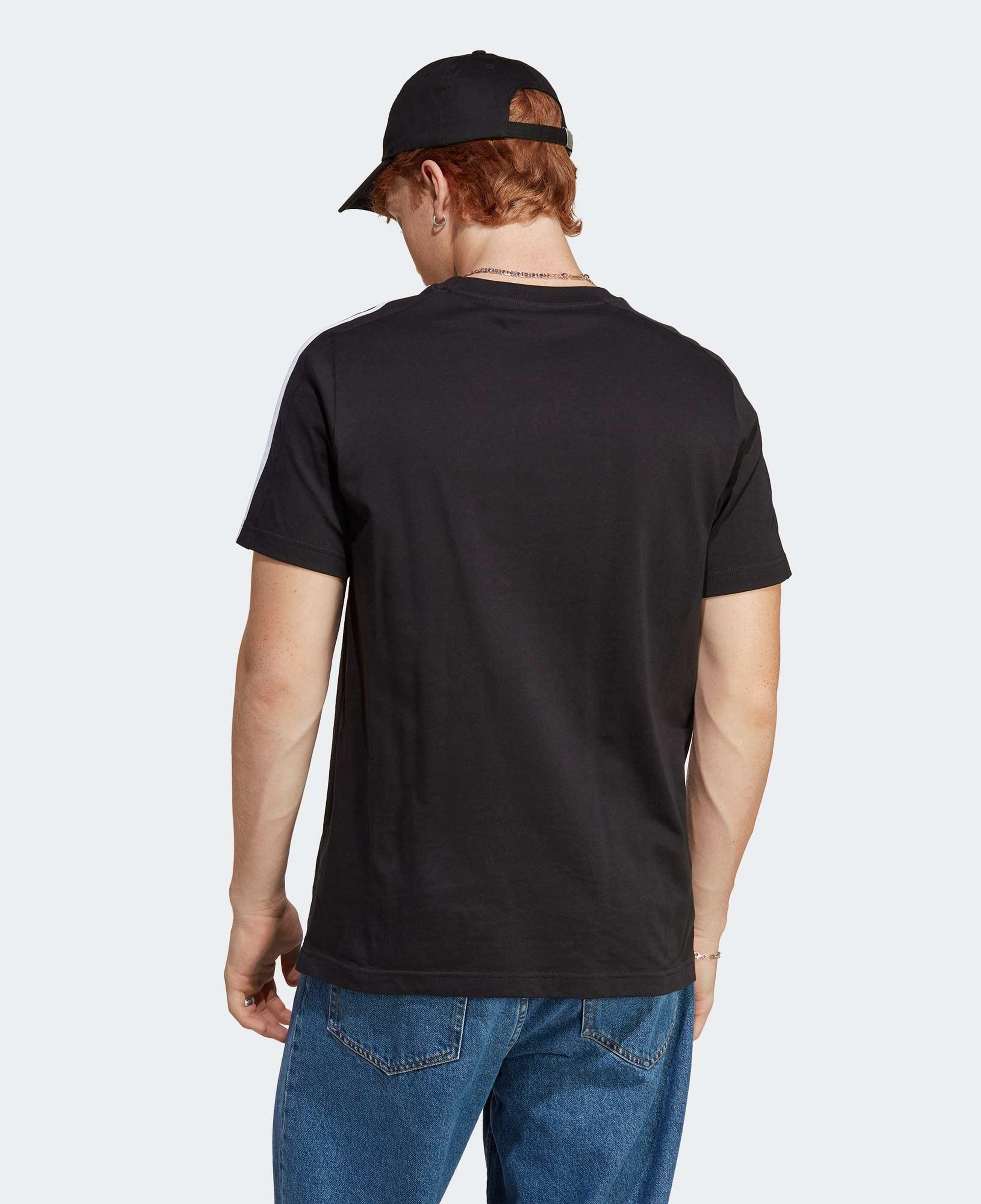 adidas Essentials Single Jersey 3-Stripes Erkek Siyah T-Shirt