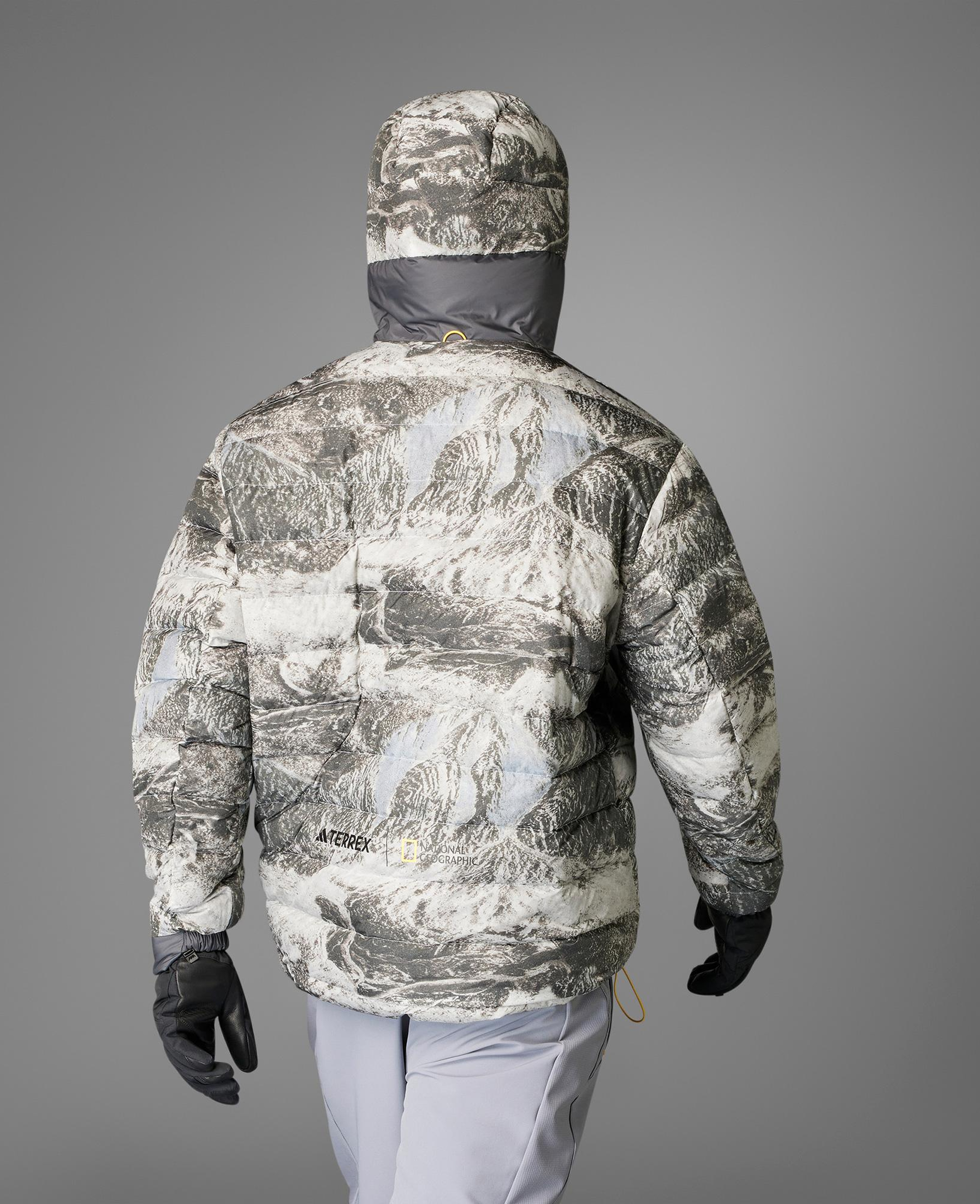 adidas Terrex National Geographic Erkek Gri Outdoor Ceket