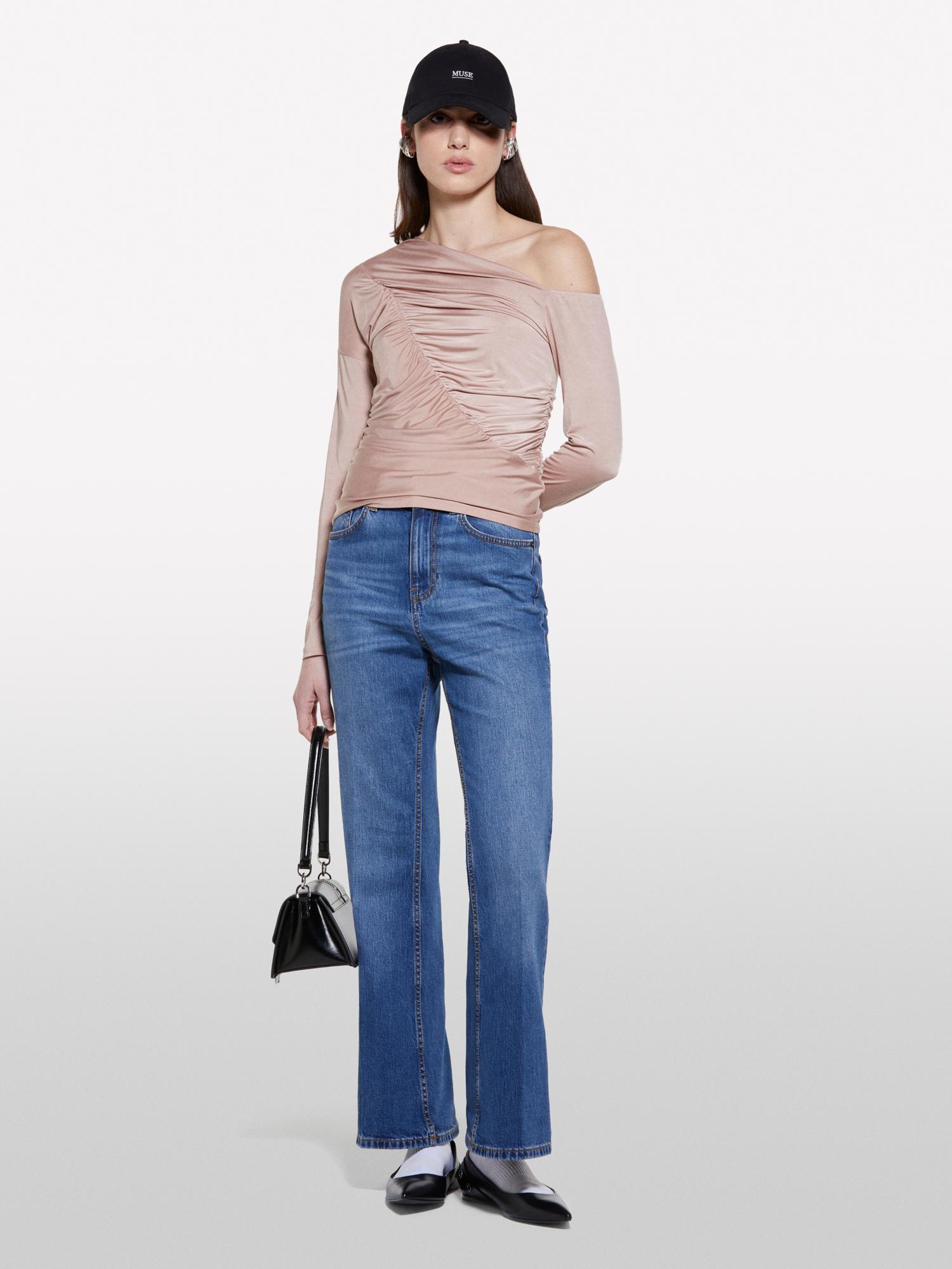 Kadın Sütlü Kahve Streç Kumaş Dikiş Detaylı Slim Fit Bluz