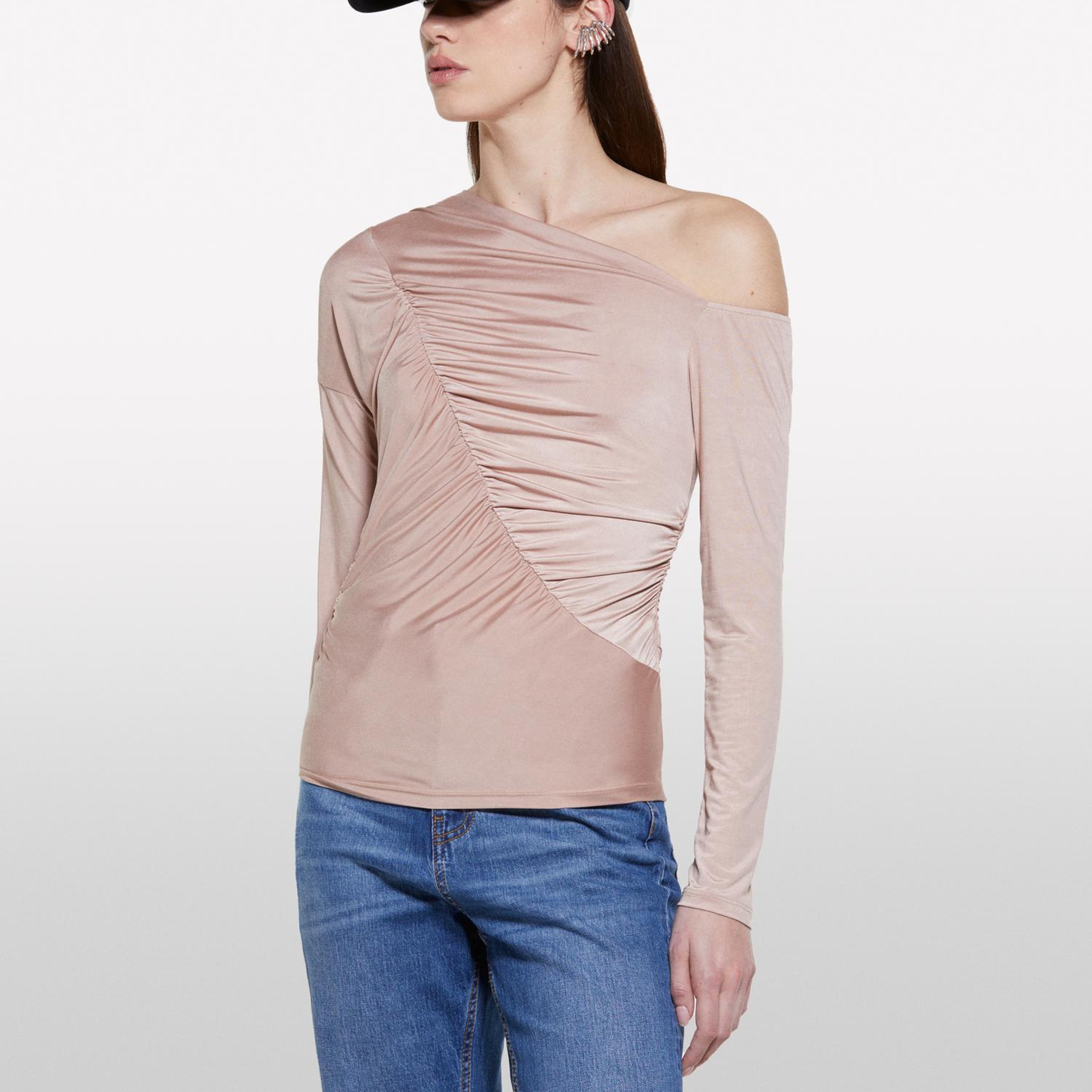 Kadın Sütlü Kahve Streç Kumaş Dikiş Detaylı Slim Fit Bluz