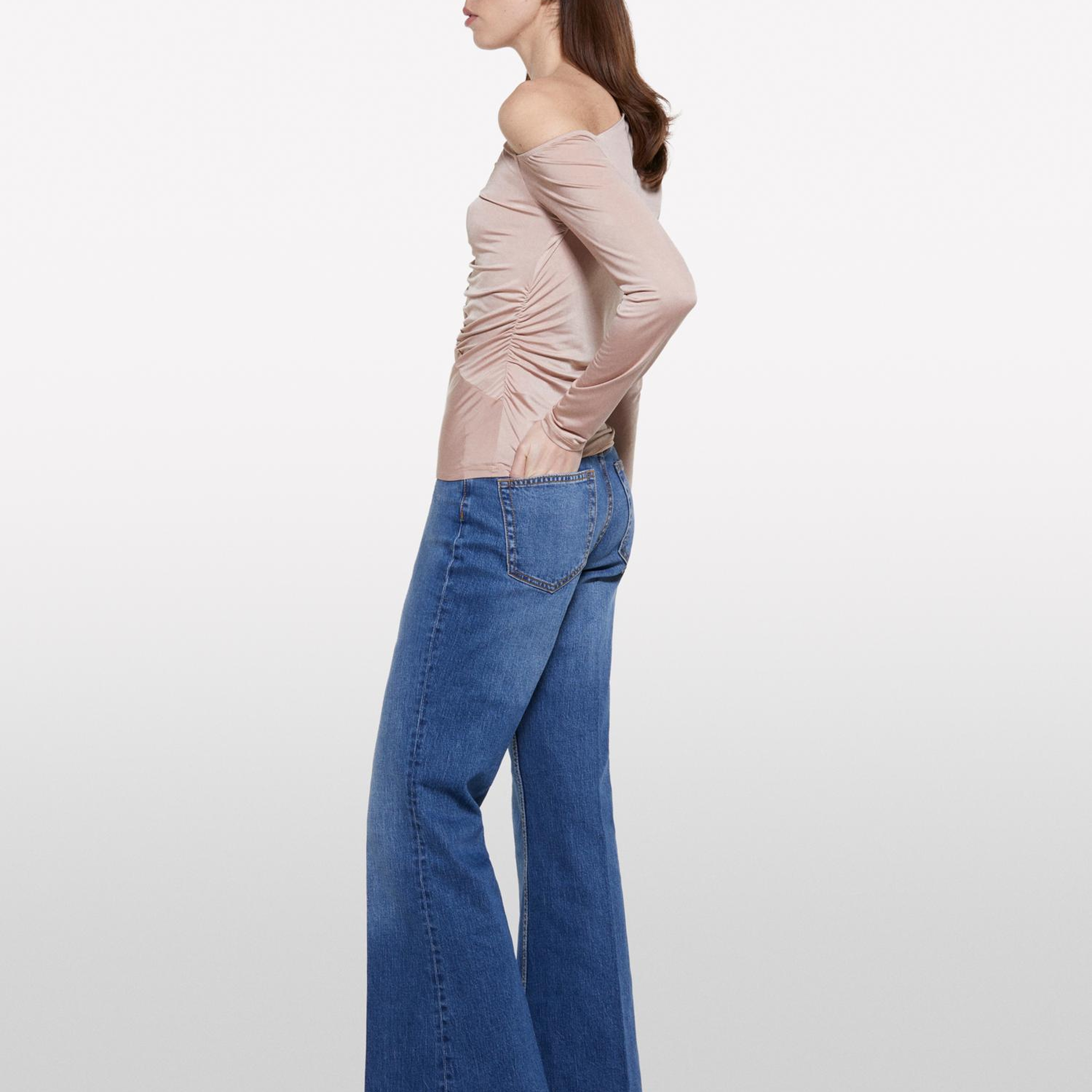 Kadın Sütlü Kahve Streç Kumaş Dikiş Detaylı Slim Fit Bluz
