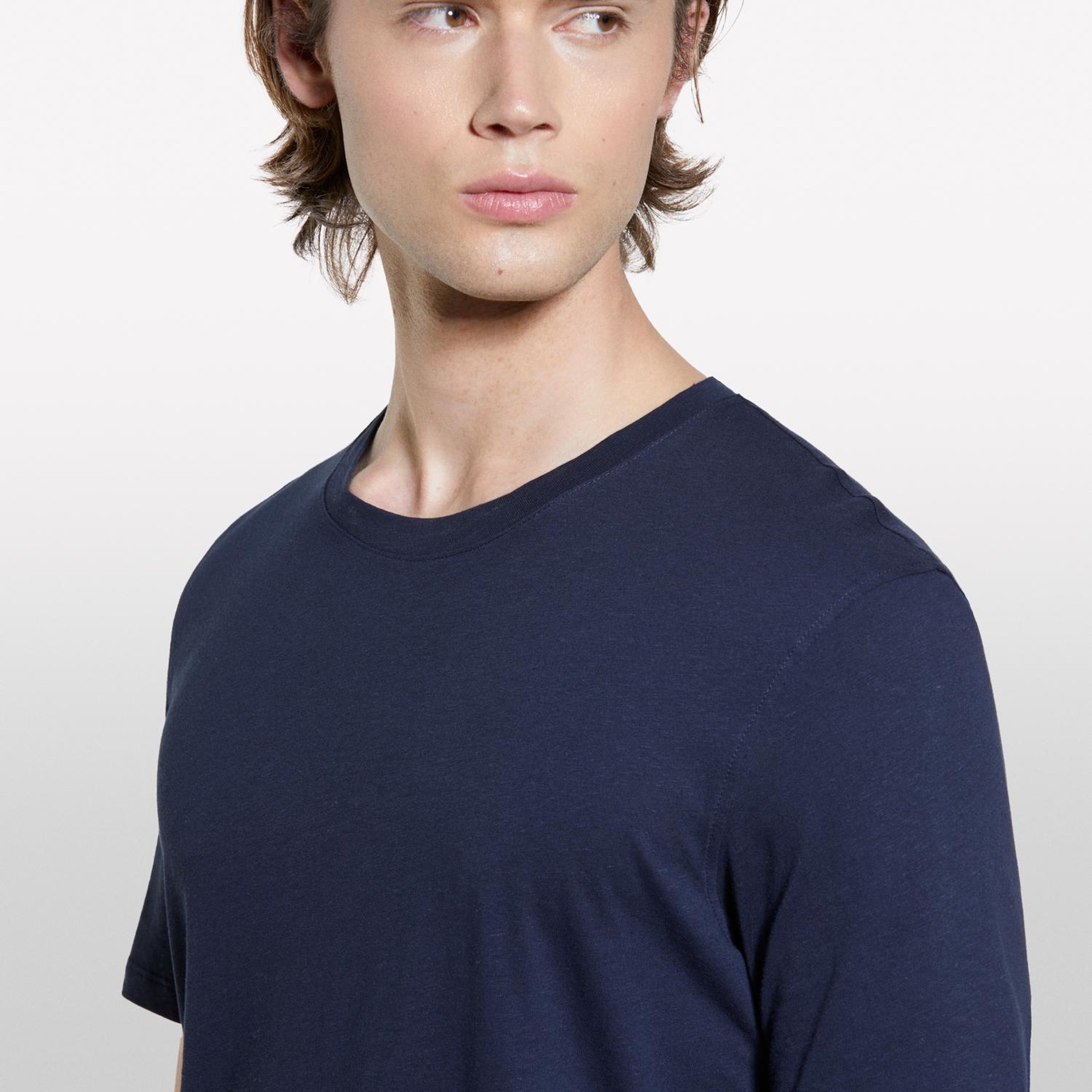 Erkek Koyu Lacivert Keten Karışımlı Bisiklet Yaka Regular Fit T-Shirt