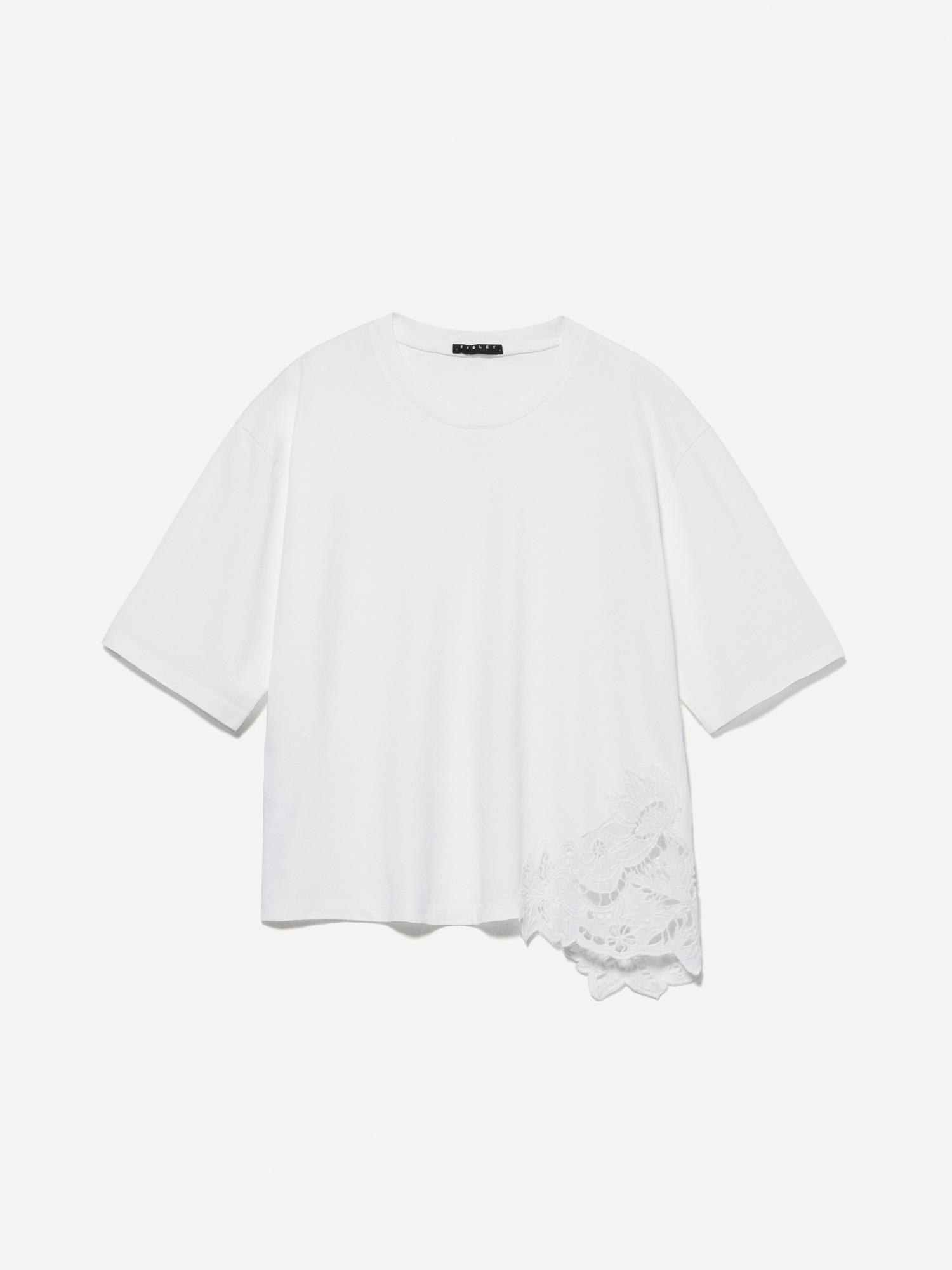 Kadın Kırık Beyaz %100 Pamuk Nakış Detaylı Bisiklet Yaka Regular Fit T-Shirt