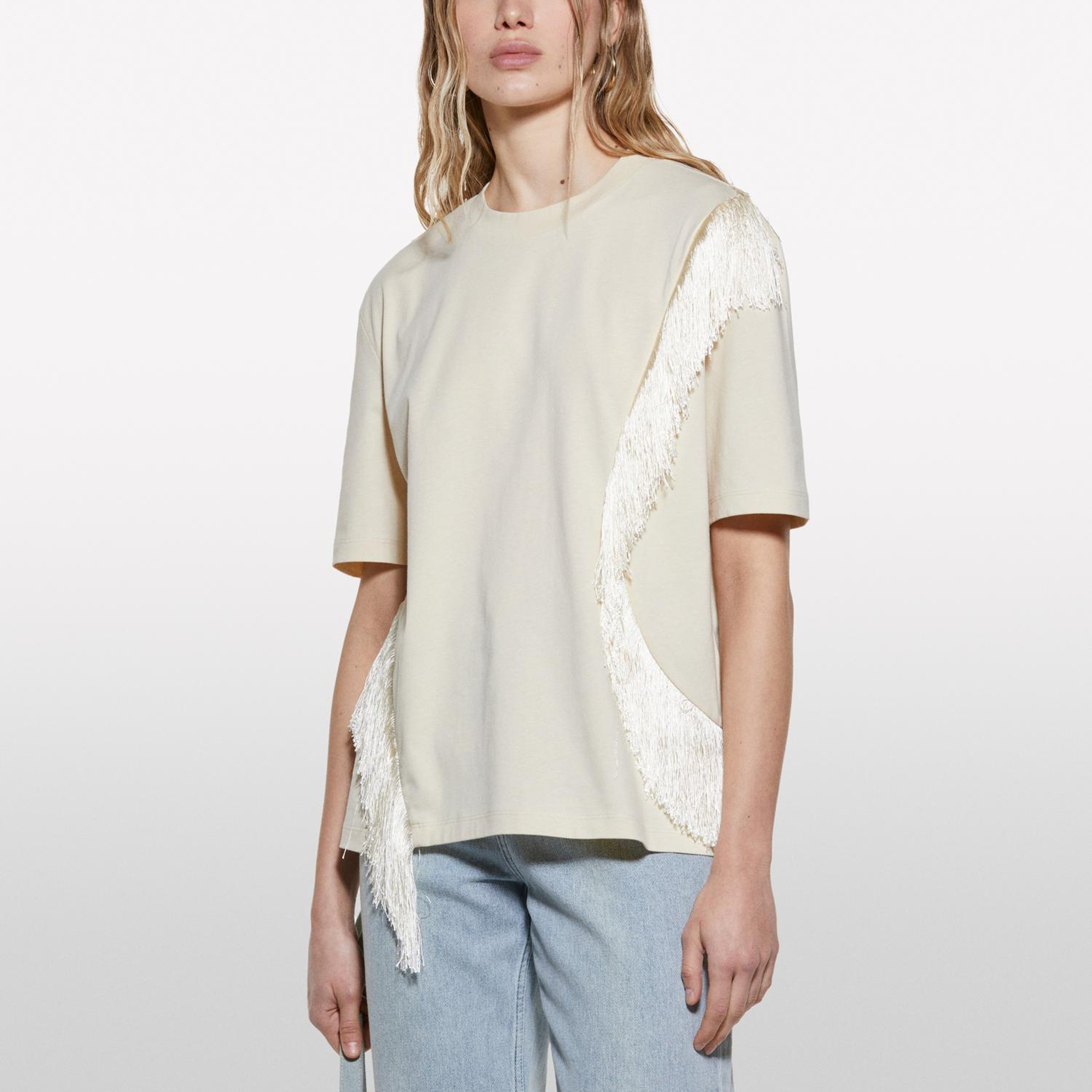 Kadın Şampanya %100 Pamuk Saçak Detaylı Bisiklet Yaka Regular Fit T-Shirt