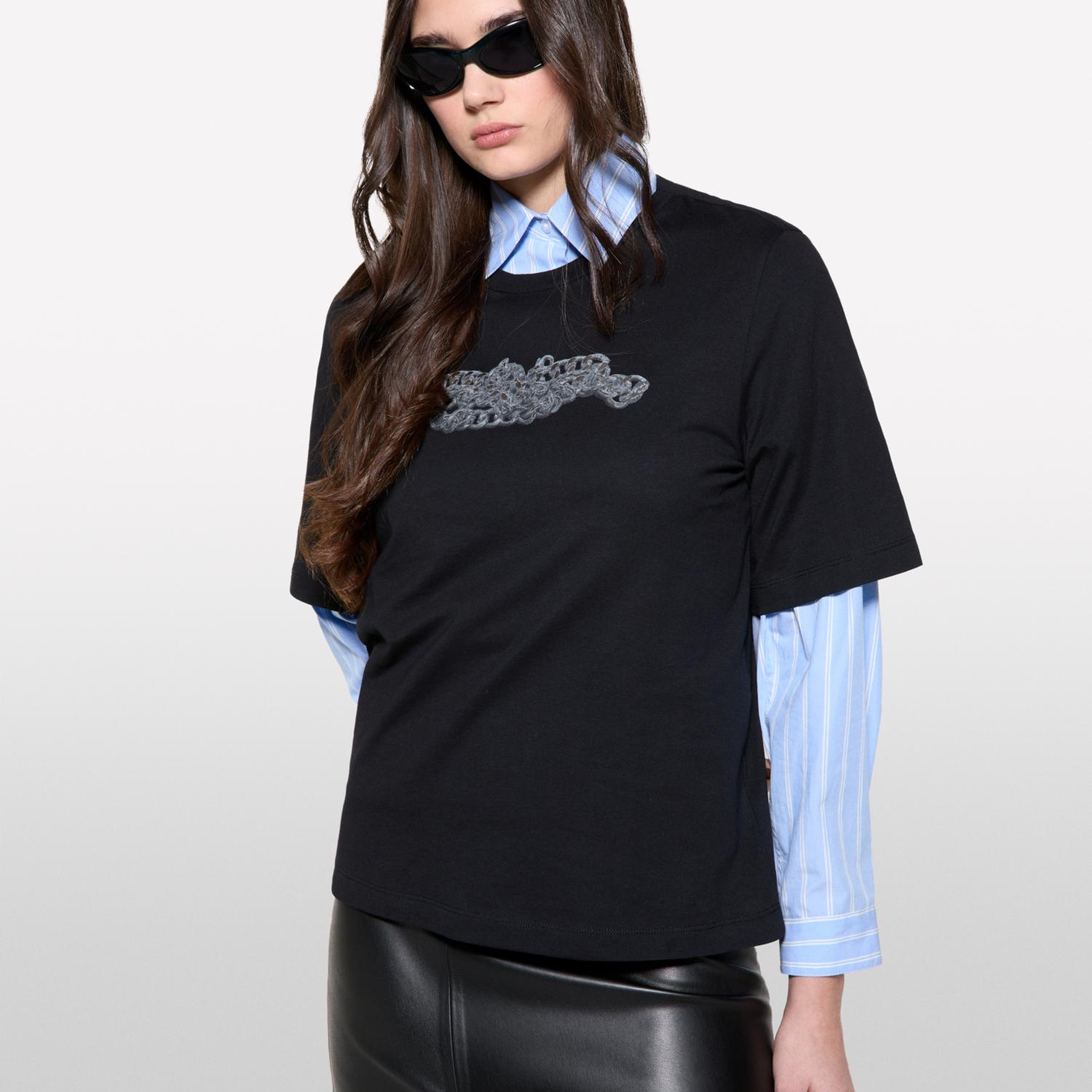 Kadın Siyah %100 Pamuk Baskılı Bisiklet Yaka Regular Fit T-Shirt