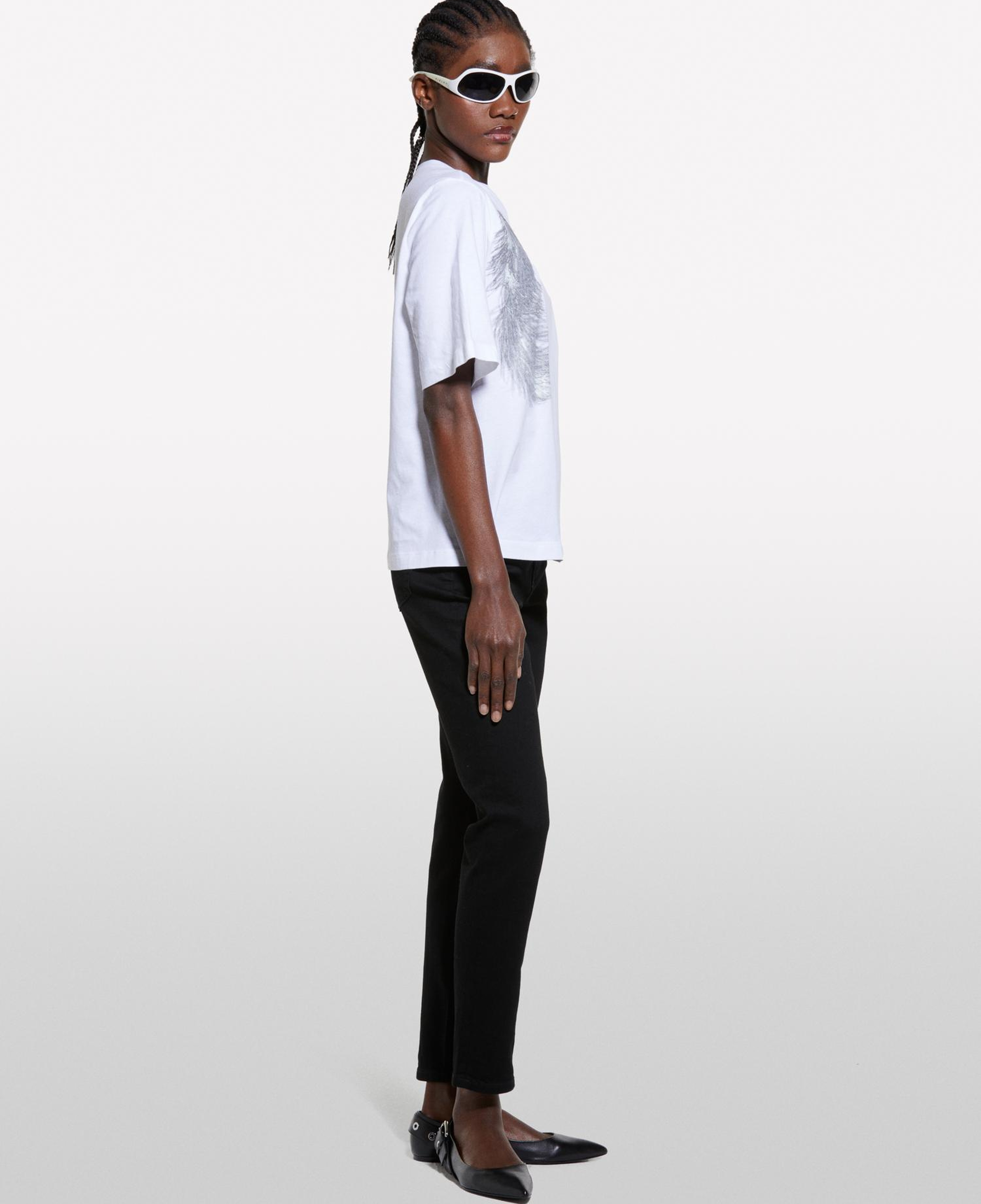 Kadın Beyaz Mix %100 Pamuk Baskılı Bisiklet Yaka Regular Fit T-Shirt