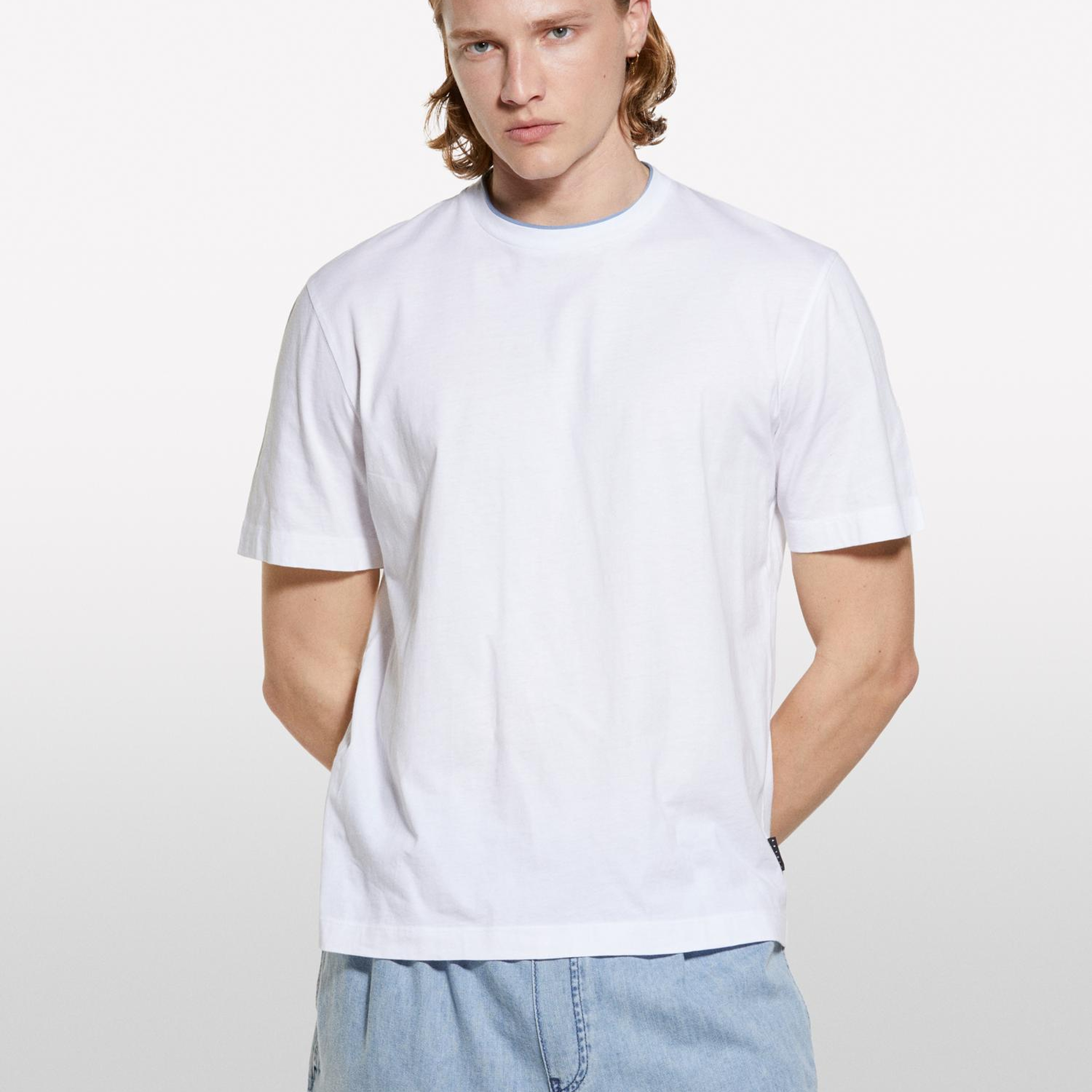 Erkek Beyaz %100 Pamuk Logo Detaylı Bisiklet Yaka Regular Fit T-Shirt